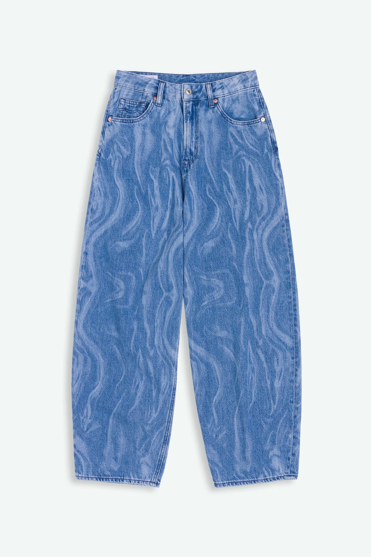 LEILA | ELLIOT LASER