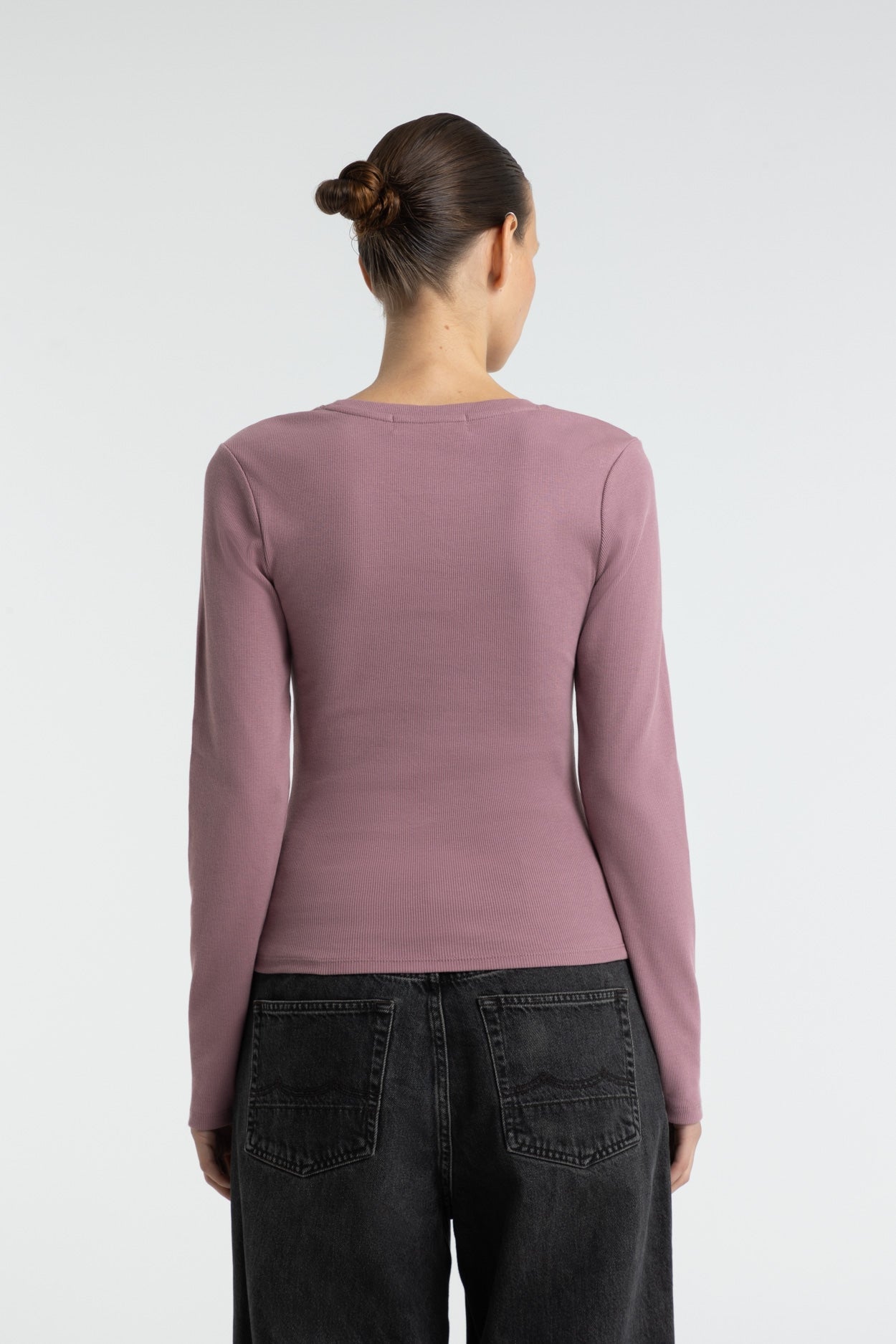 DAIGO | WISTFUL MAUVE