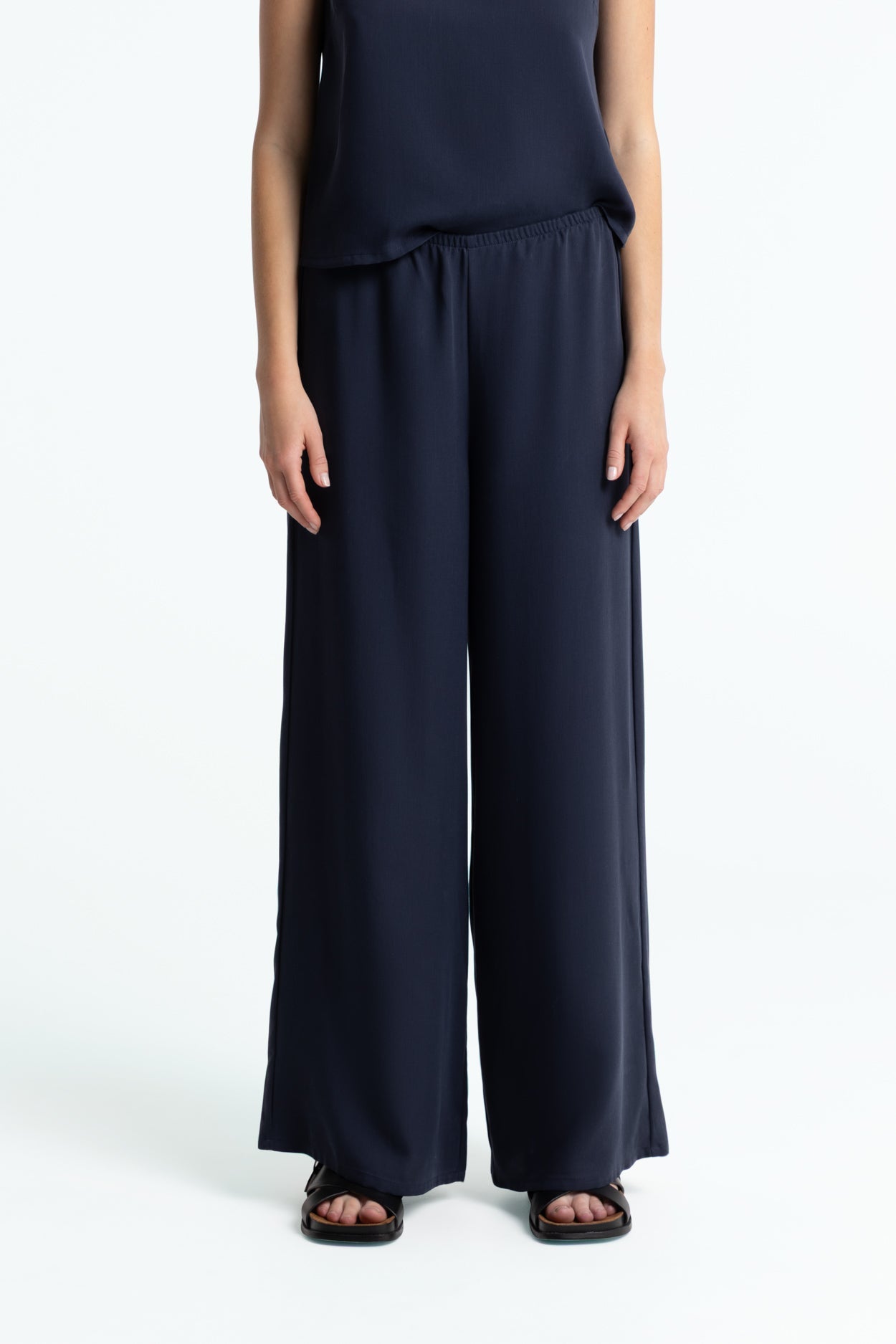 TANIYA | DRESS BLUES