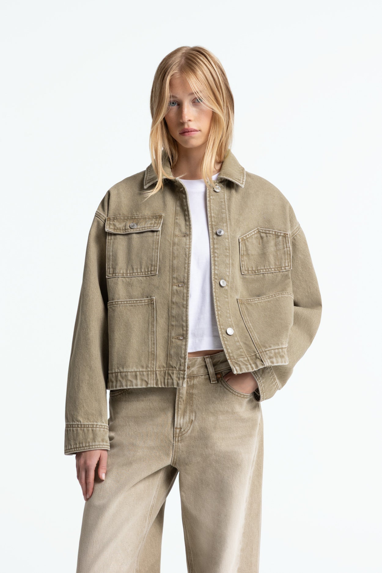 INGRID | RETRO BEIGE CLEAN