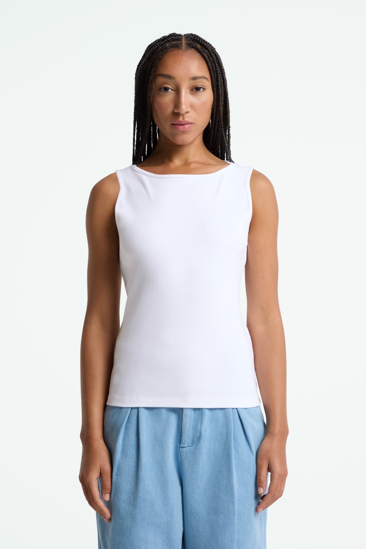 ARTEMISIA | WHITE