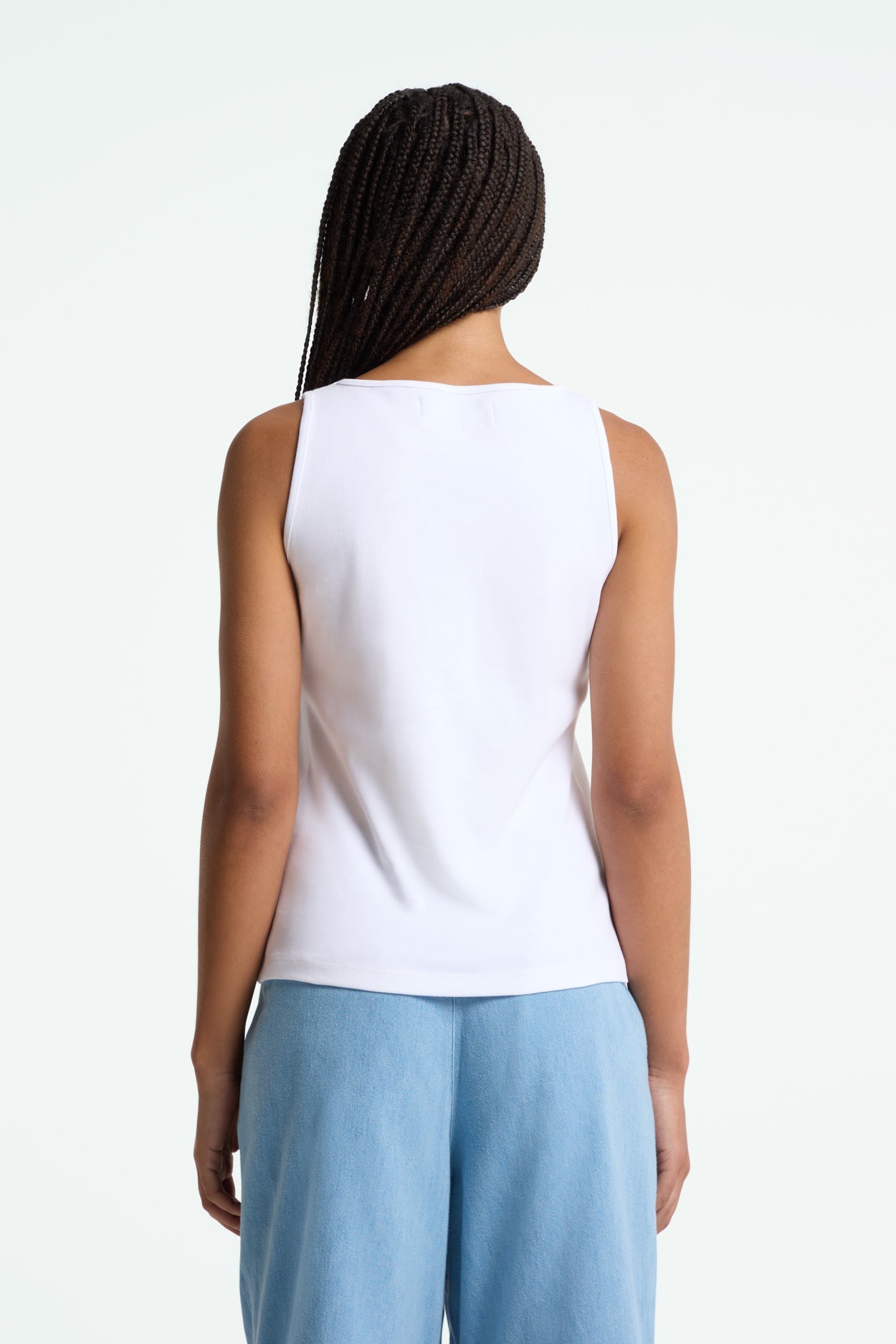 ARTEMISIA | WHITE