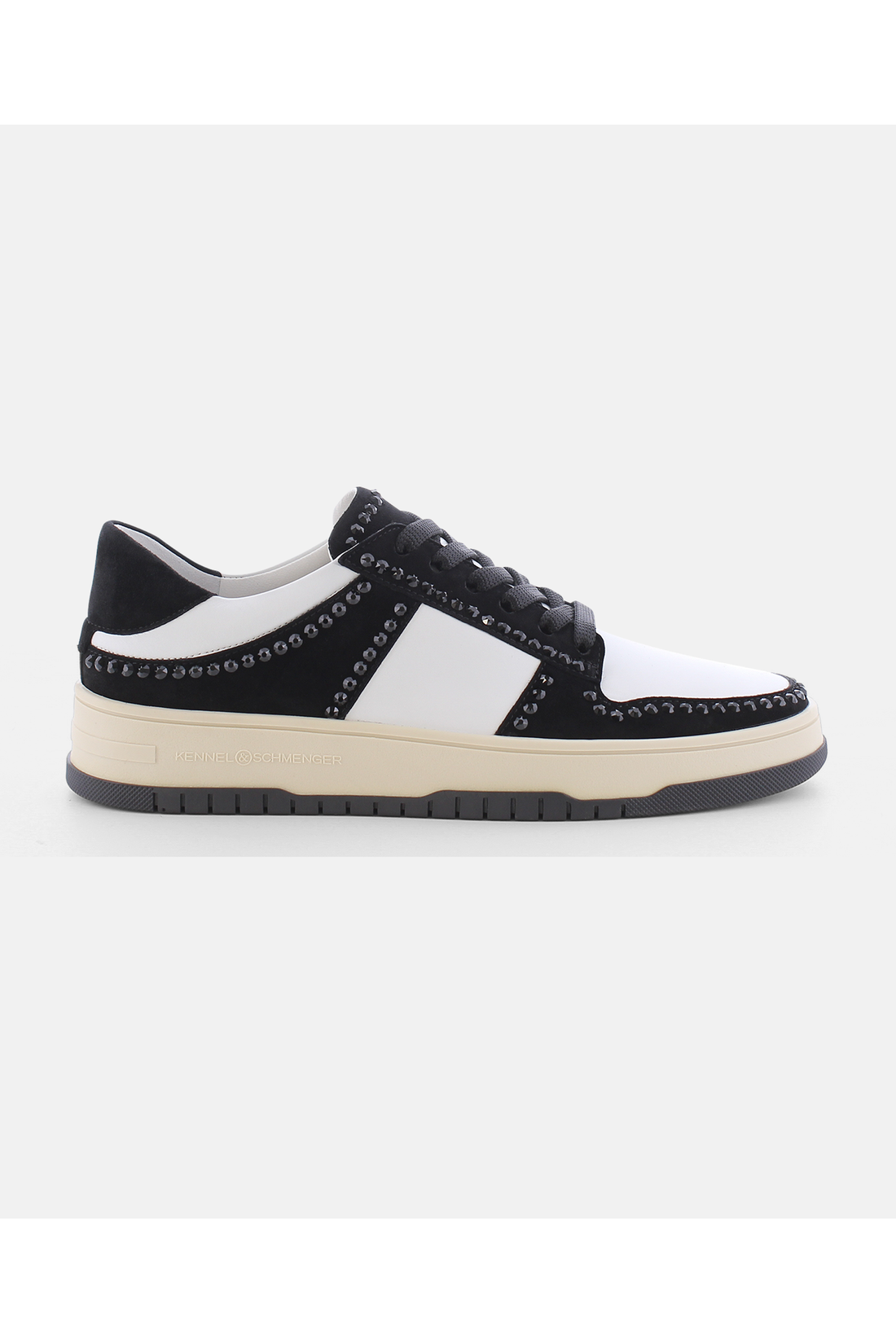 Kennel-Schmenger-OUTLET-SALE-DRIFT-Sneakers-ARCHIVE-COLLECTION-3_d8b9bfdc-73ff-46f2-9c48-4709228627ba.png