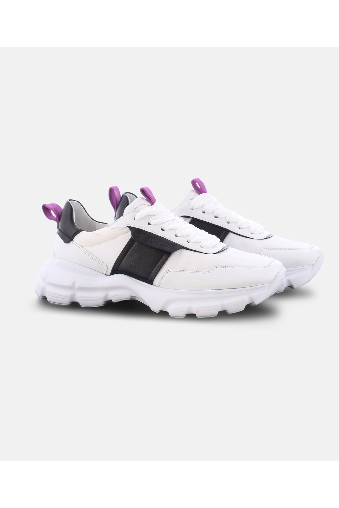 Kennel-Schmenger-OUTLET-SALE-FEVER-Sneakers-2_5-35-Weiss-ARCHIVE-COLLECTION.png