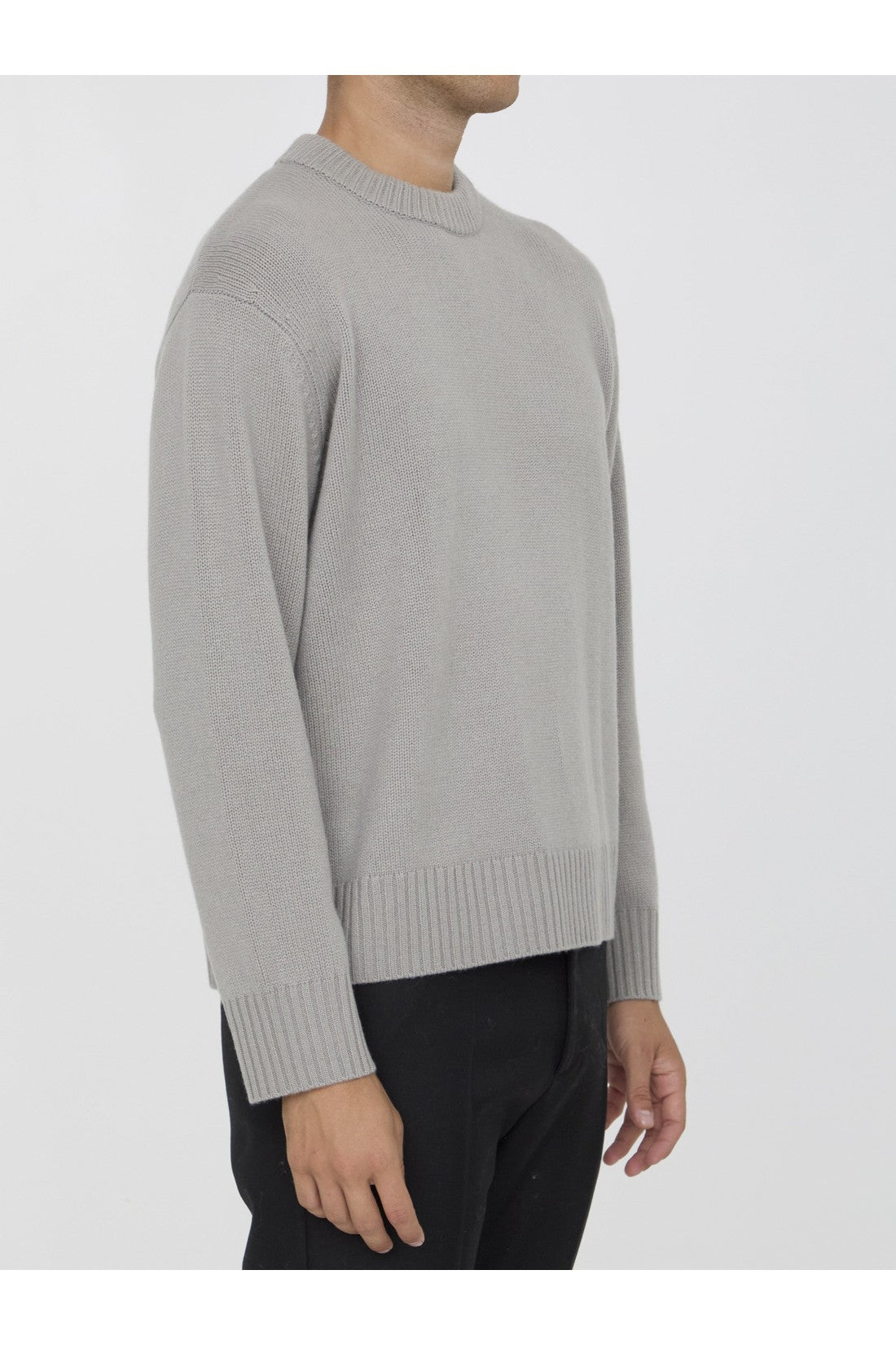 Lisa Yang-OUTLET-SALE-Kristian sweater-ARCHIVIST