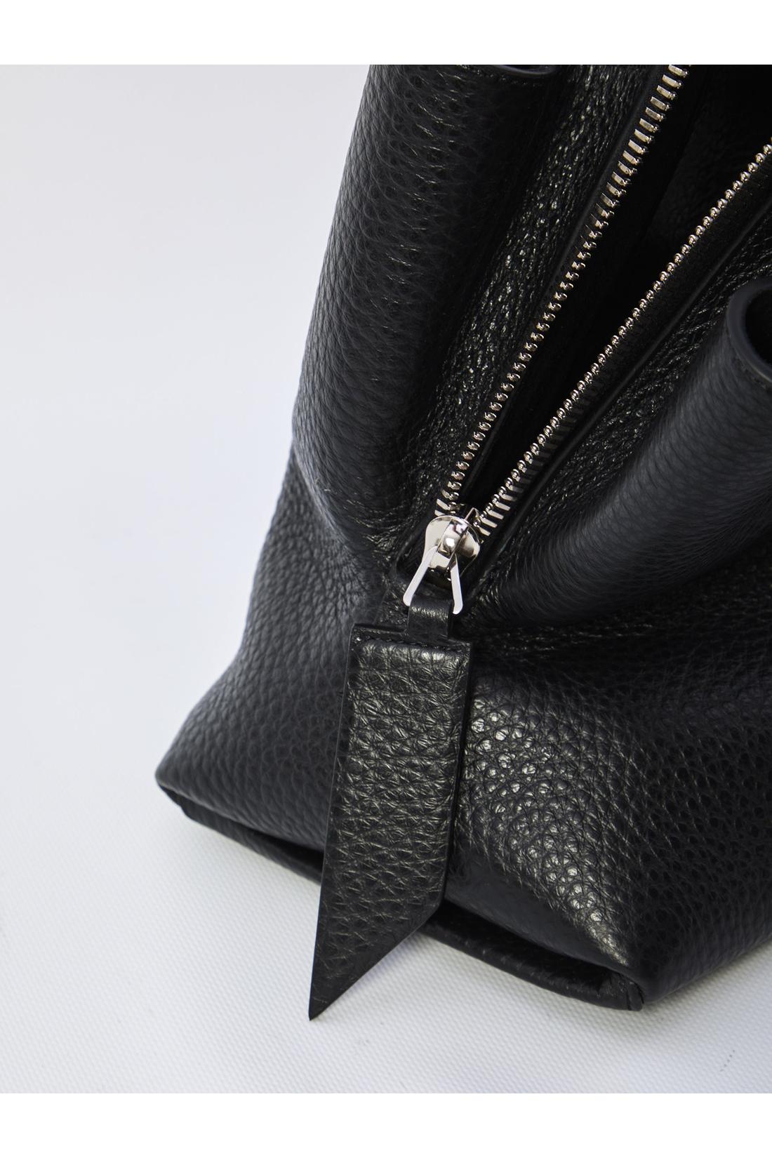 The Attico-OUTLET-SALE-La Passeggiata top handle black medium-ARCHIVIST
