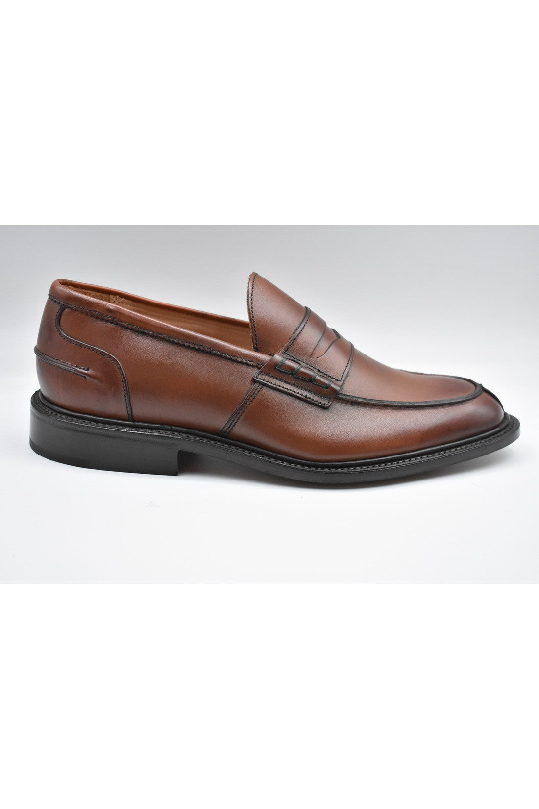 TRICKER'S-OUTLET-SALE-Laced BRAUN-ARCHIVIST