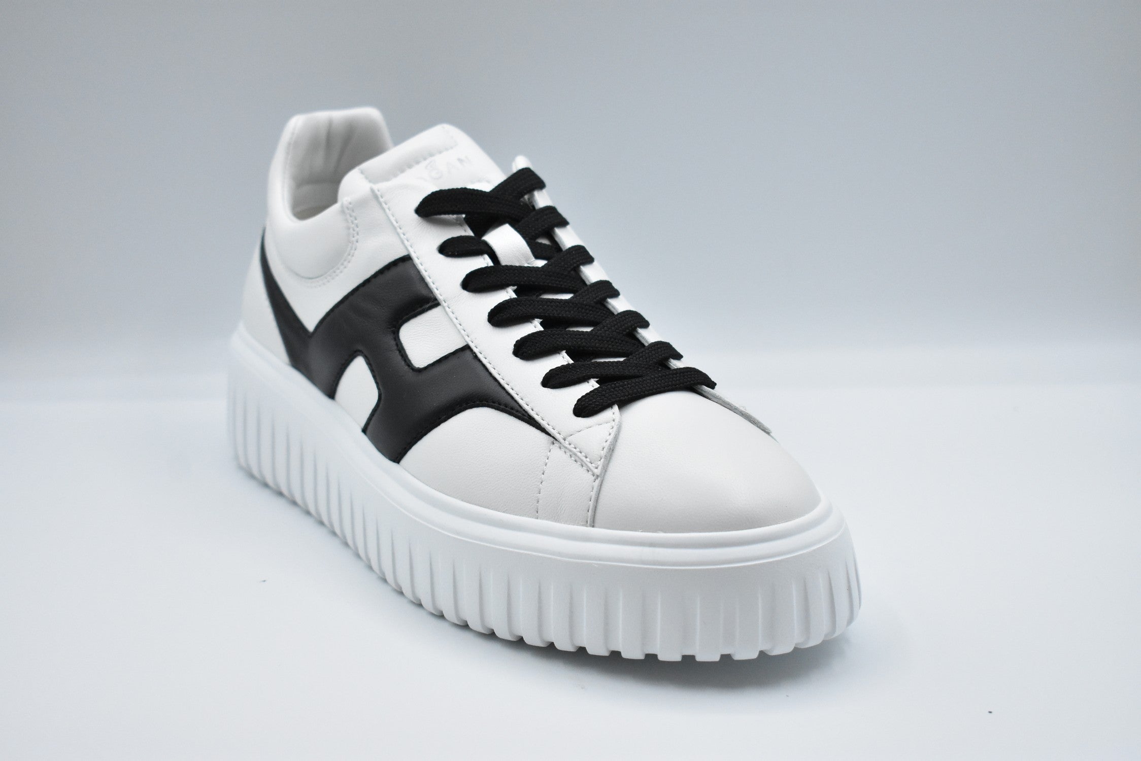 Hogan-OUTLET-SALE-Laced-ARCHIVIST