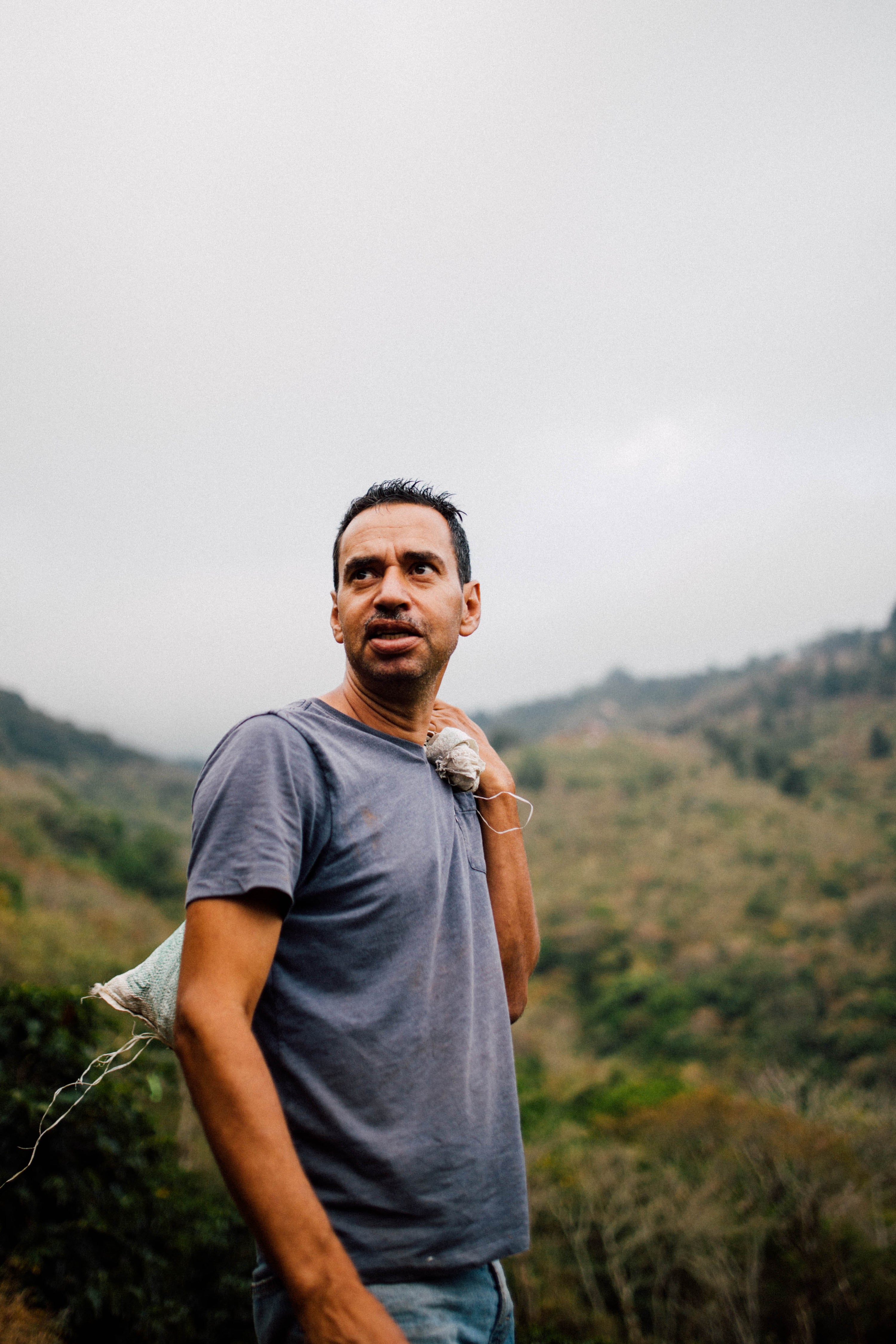 Paso Paso - Farmer Owned Coffee-Filter Coffee - Jorge Vásquez - Catuai Natural-Black-Deal-Outlet-by-ARCHIVIST