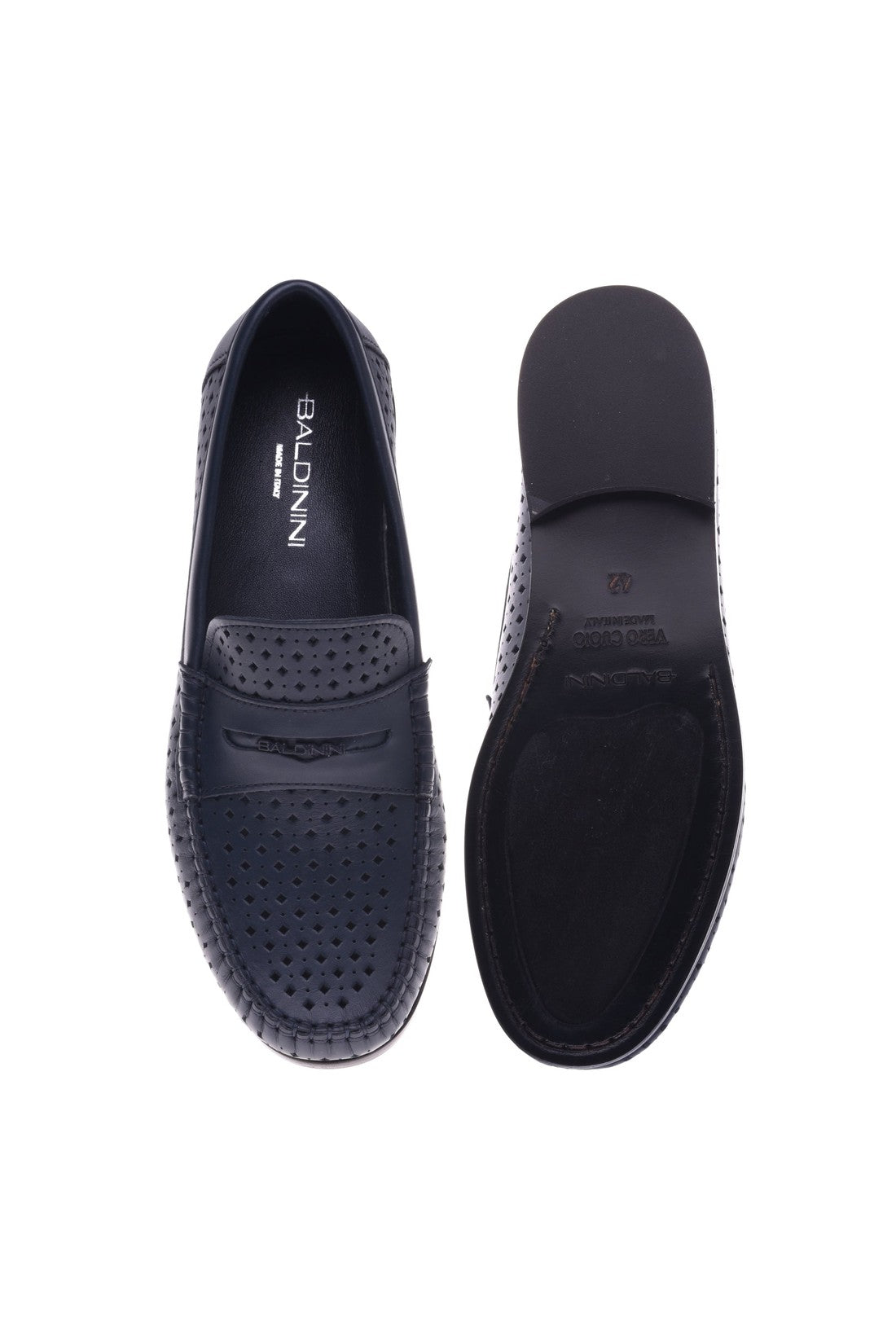 Loafer in blue perforated calfskin