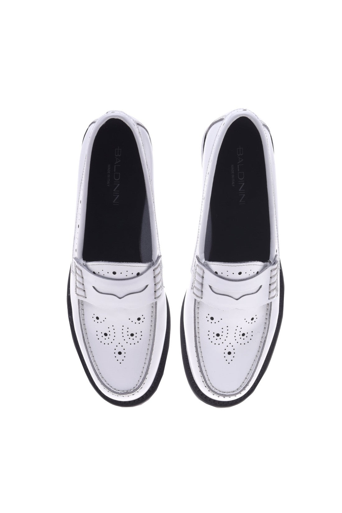 Loafer in white shiny calfskin