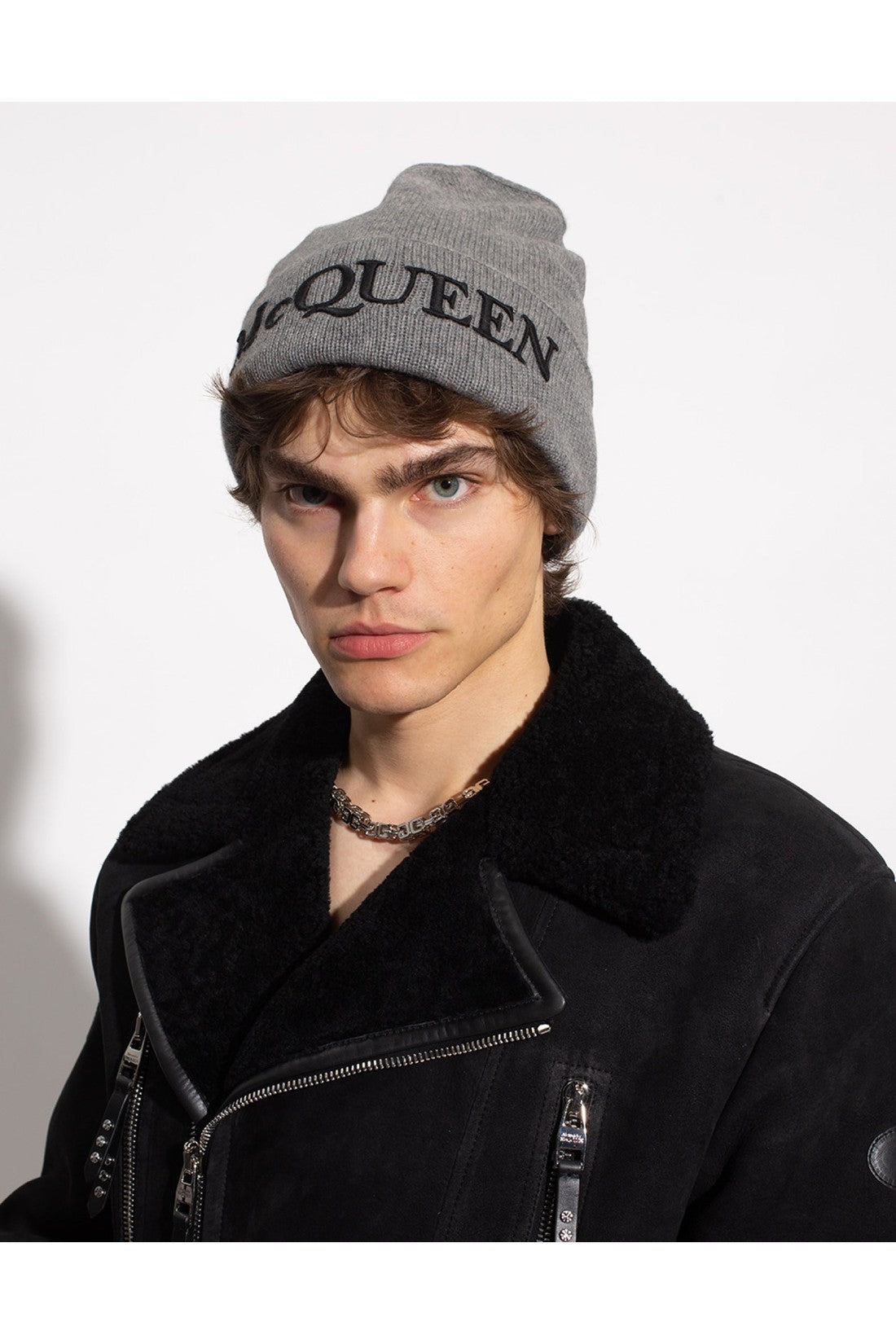 Alexander McQueen-OUTLET-SALE-Logo Embroidered Cashmere Beanie-ARCHIVIST