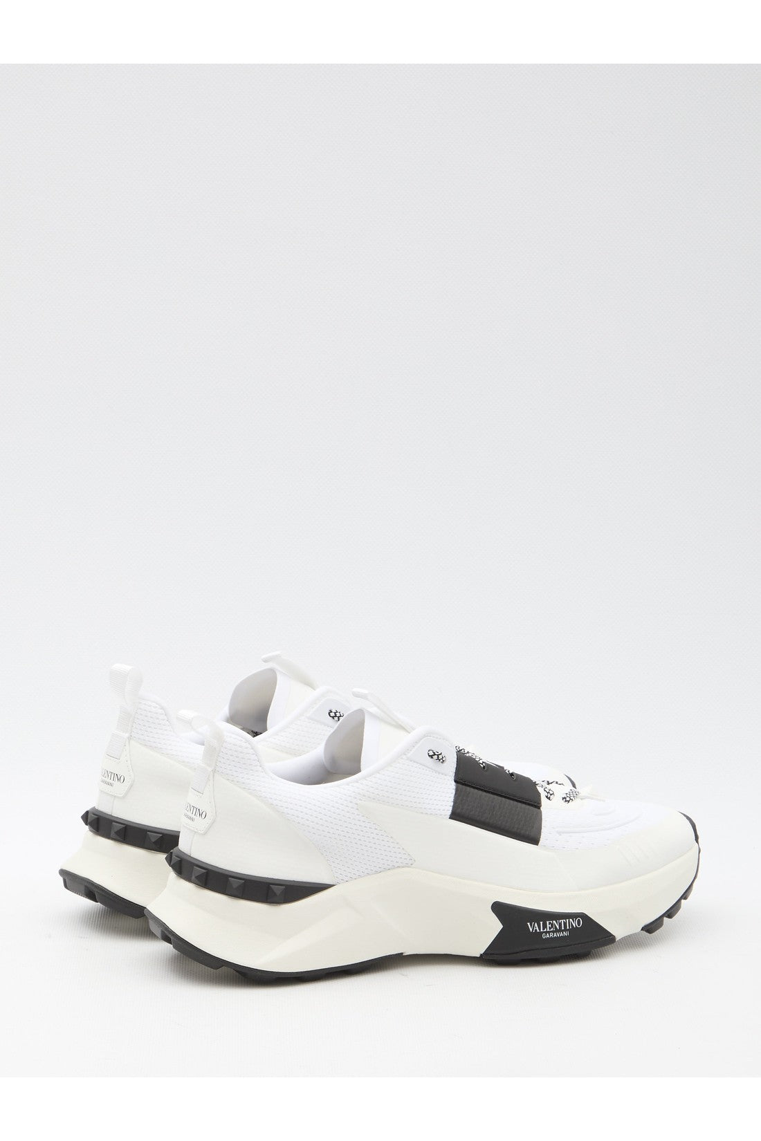 VALENTINO GARAVANI-OUTLET-SALE-Low Top True Act sneakers-ARCHIVIST