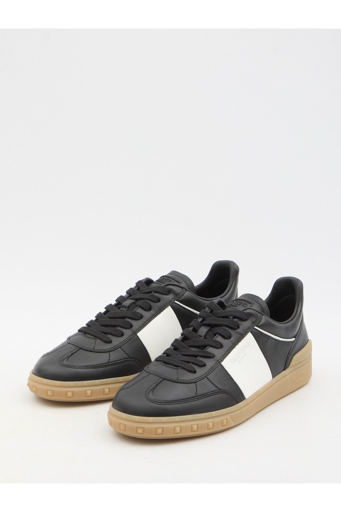 VALENTINO GARAVANI-OUTLET-SALE-Low Top Upvillage sneakers-ARCHIVIST