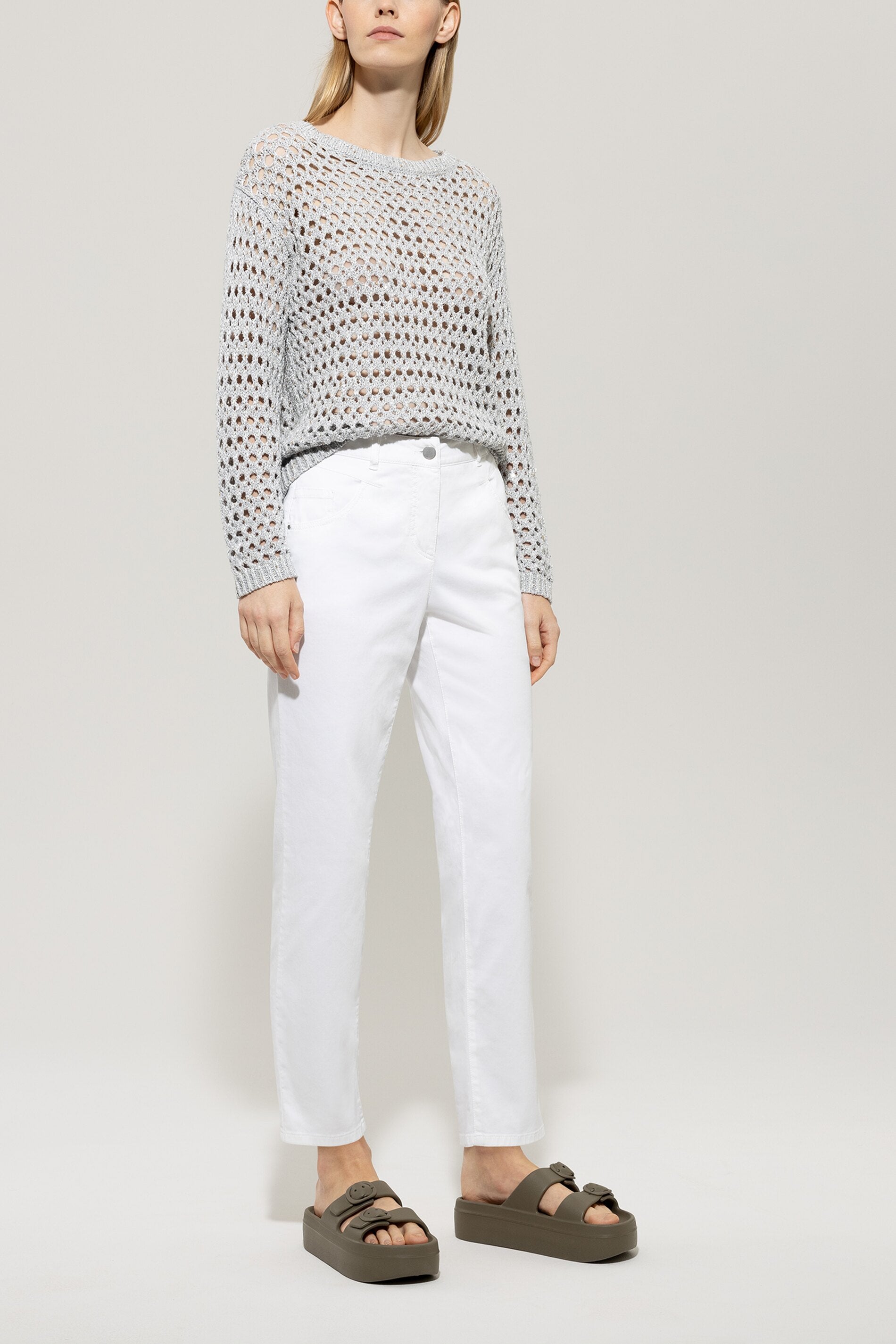 High-Stretch-Tapered-Denim