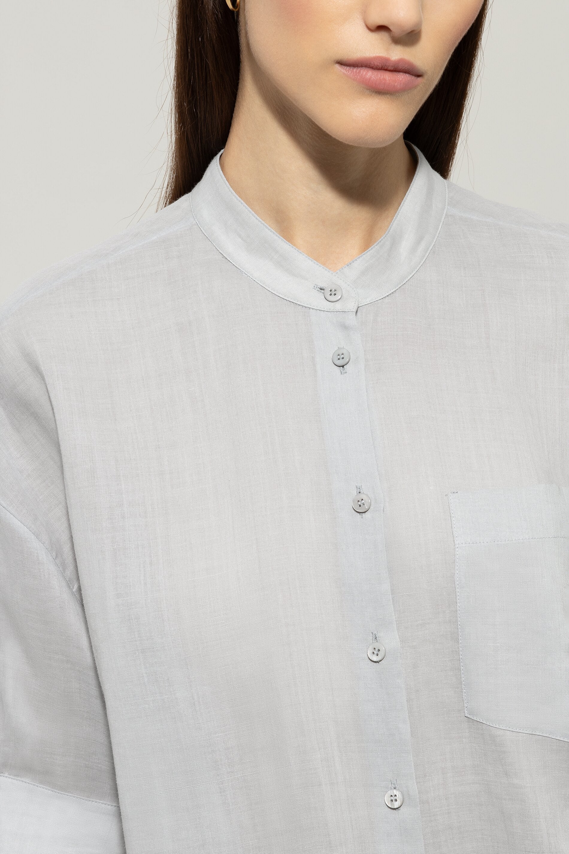 Ramie-Bluse mit Stehkragen