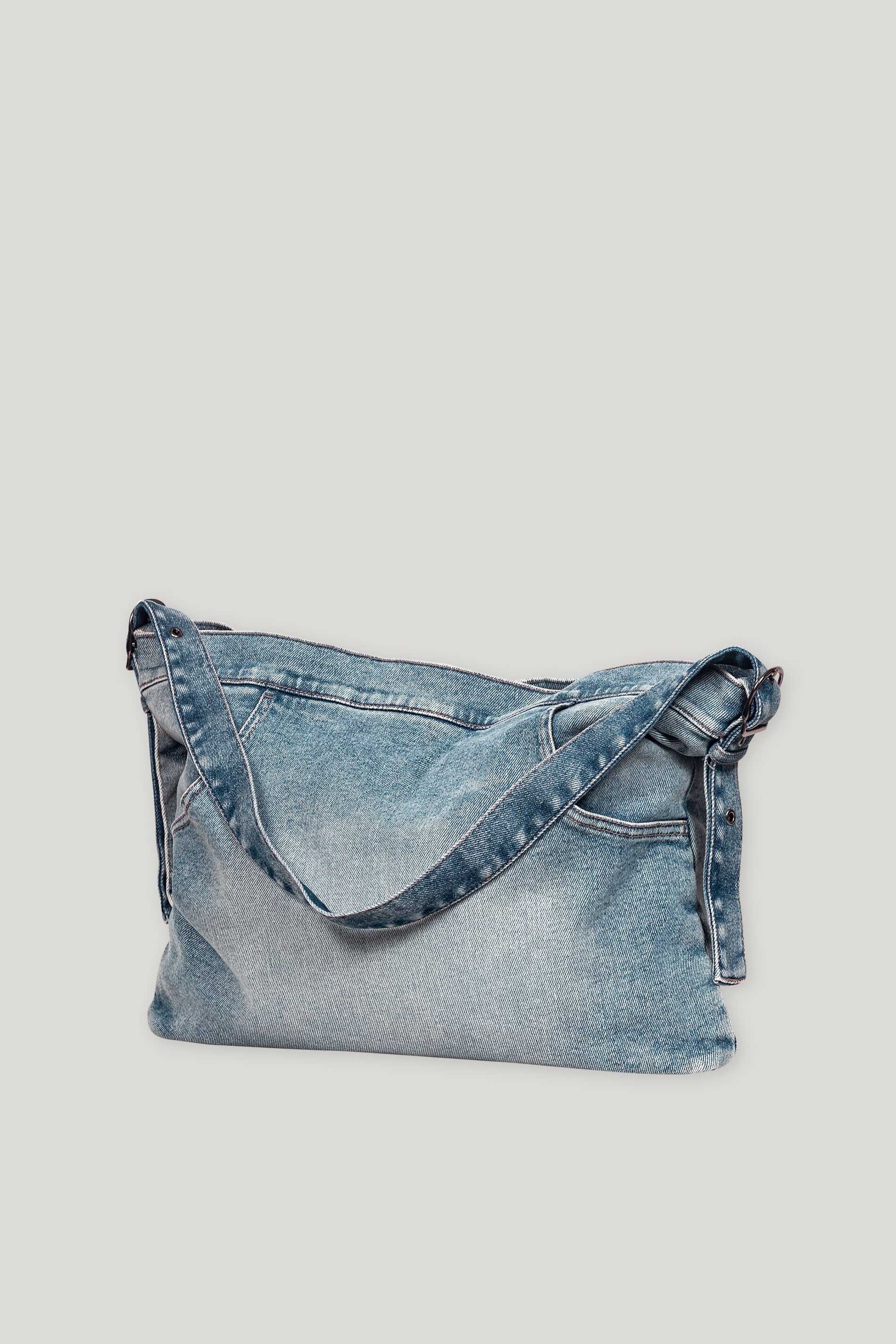 Luisa Cerano-Vintage-Denimtasche-Taschen-Black-Deal-Outlet-by-ARCHIVIST