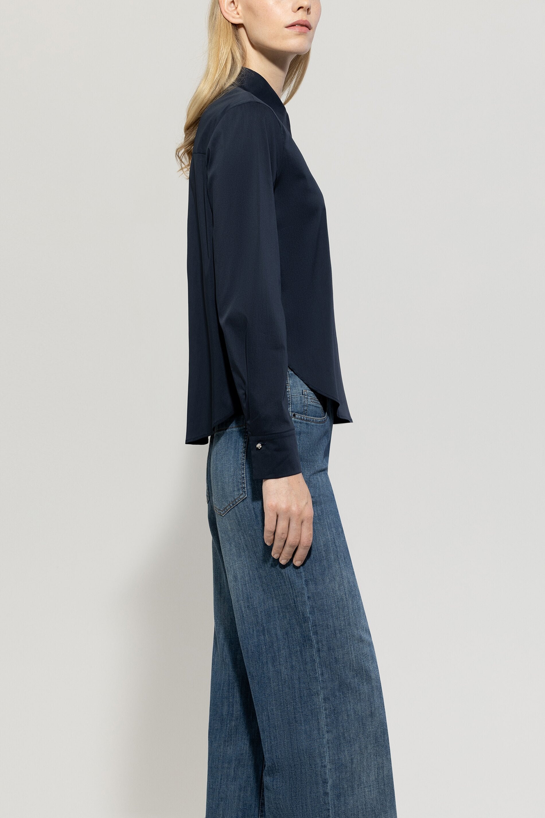 Luisa Cerano-Tunikabluse aus Baumwolle-Hemden & Blusen-Black-Deal-Outlet-by-ARCHIVIST