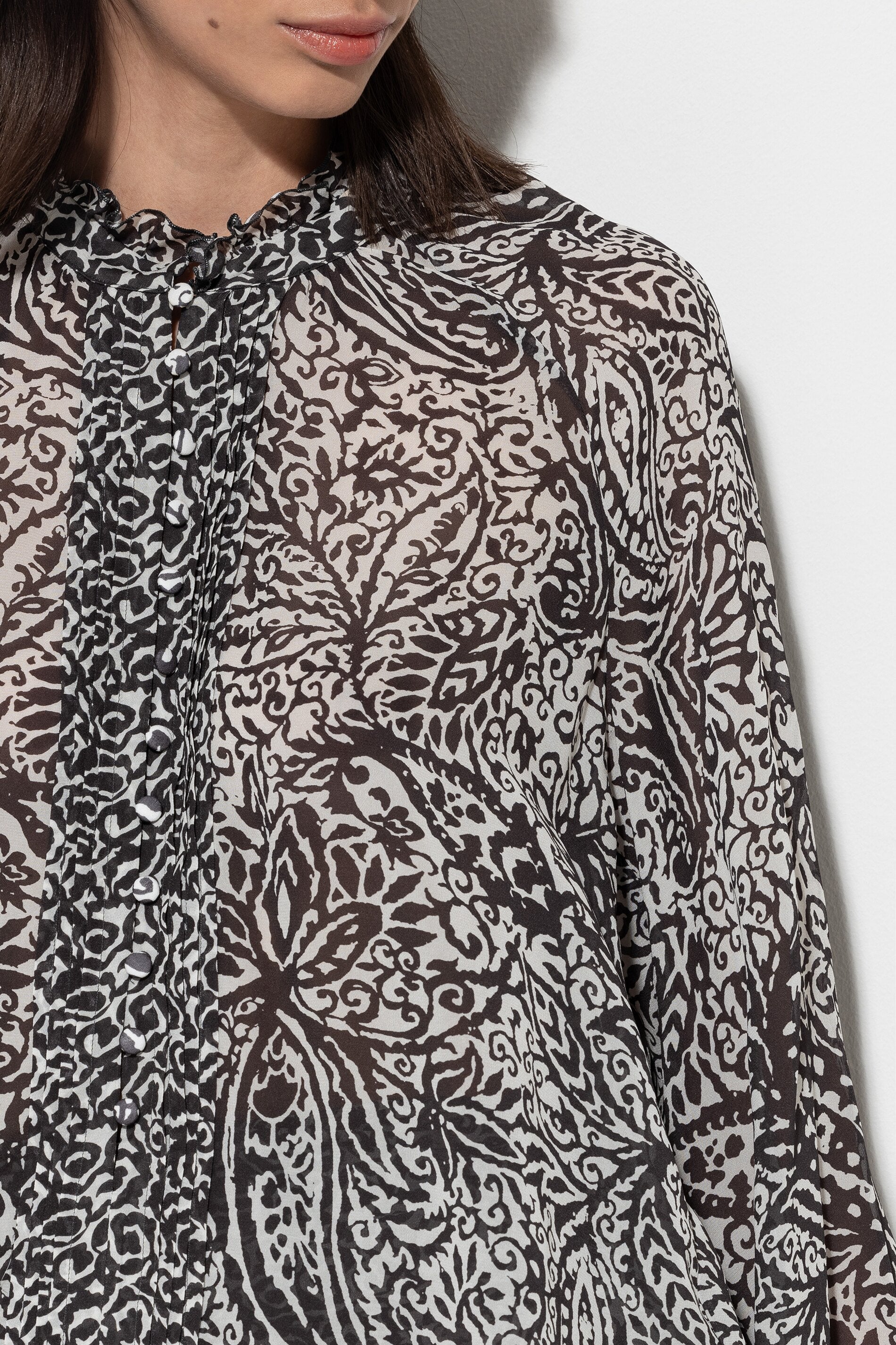 Tunic blouse with paisley print