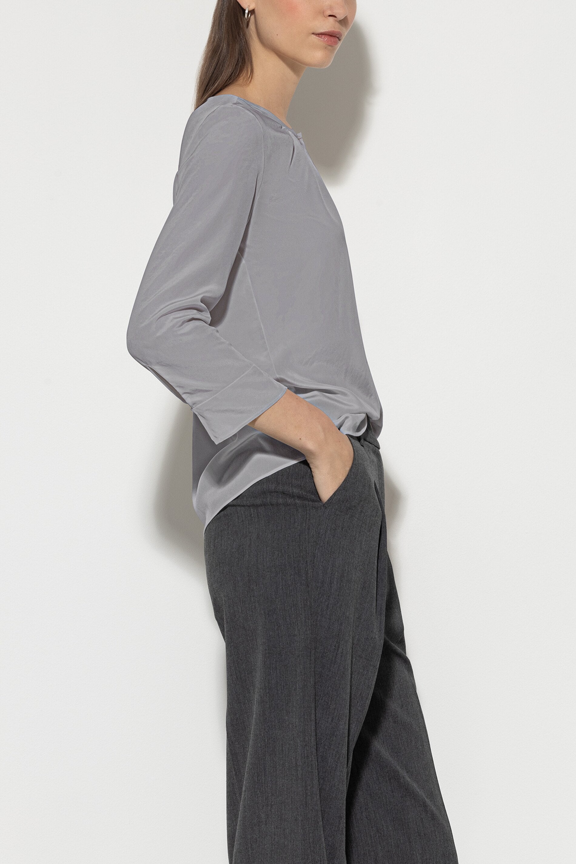 Flowing blouse shirt