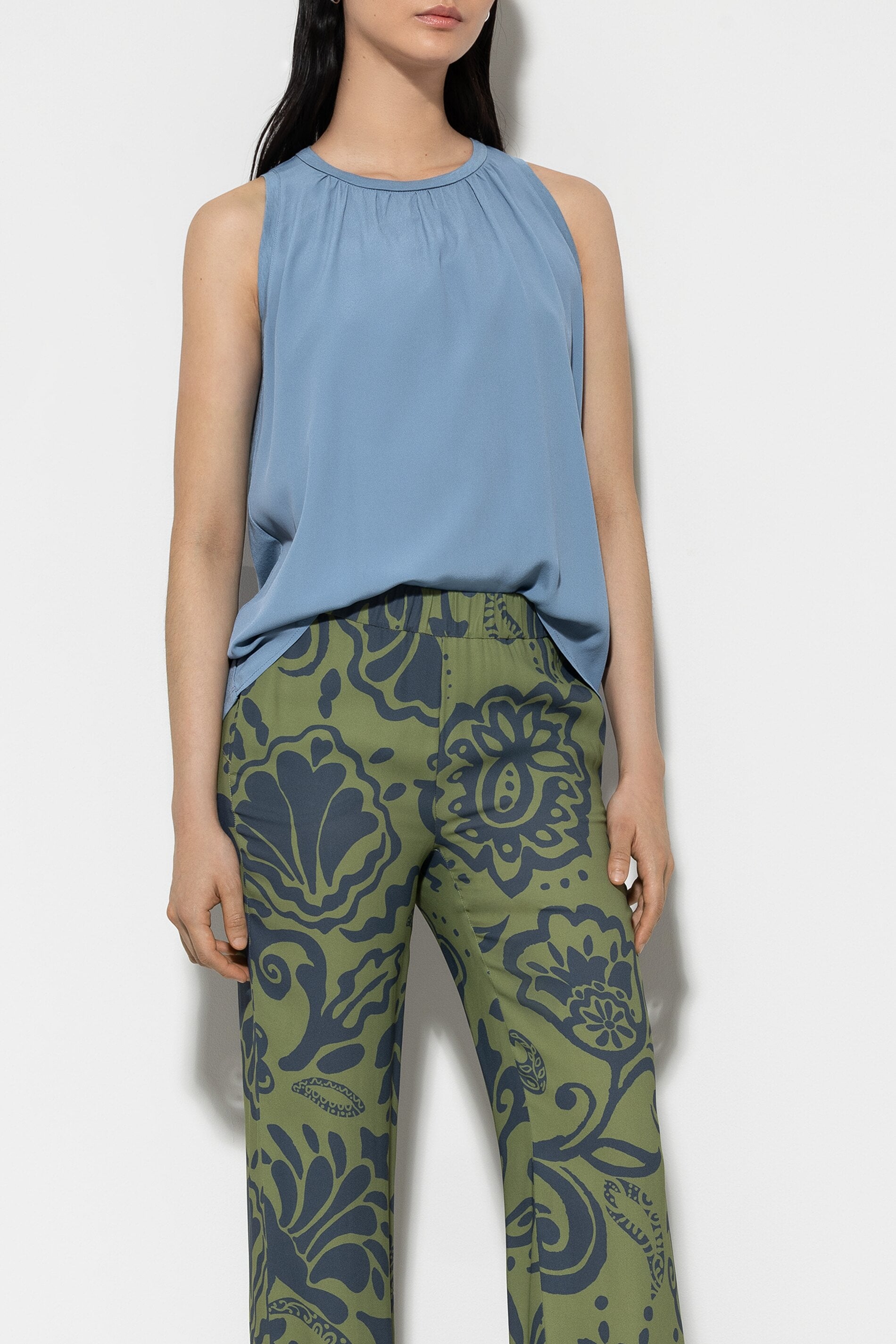 Top mit Glitzersteinen