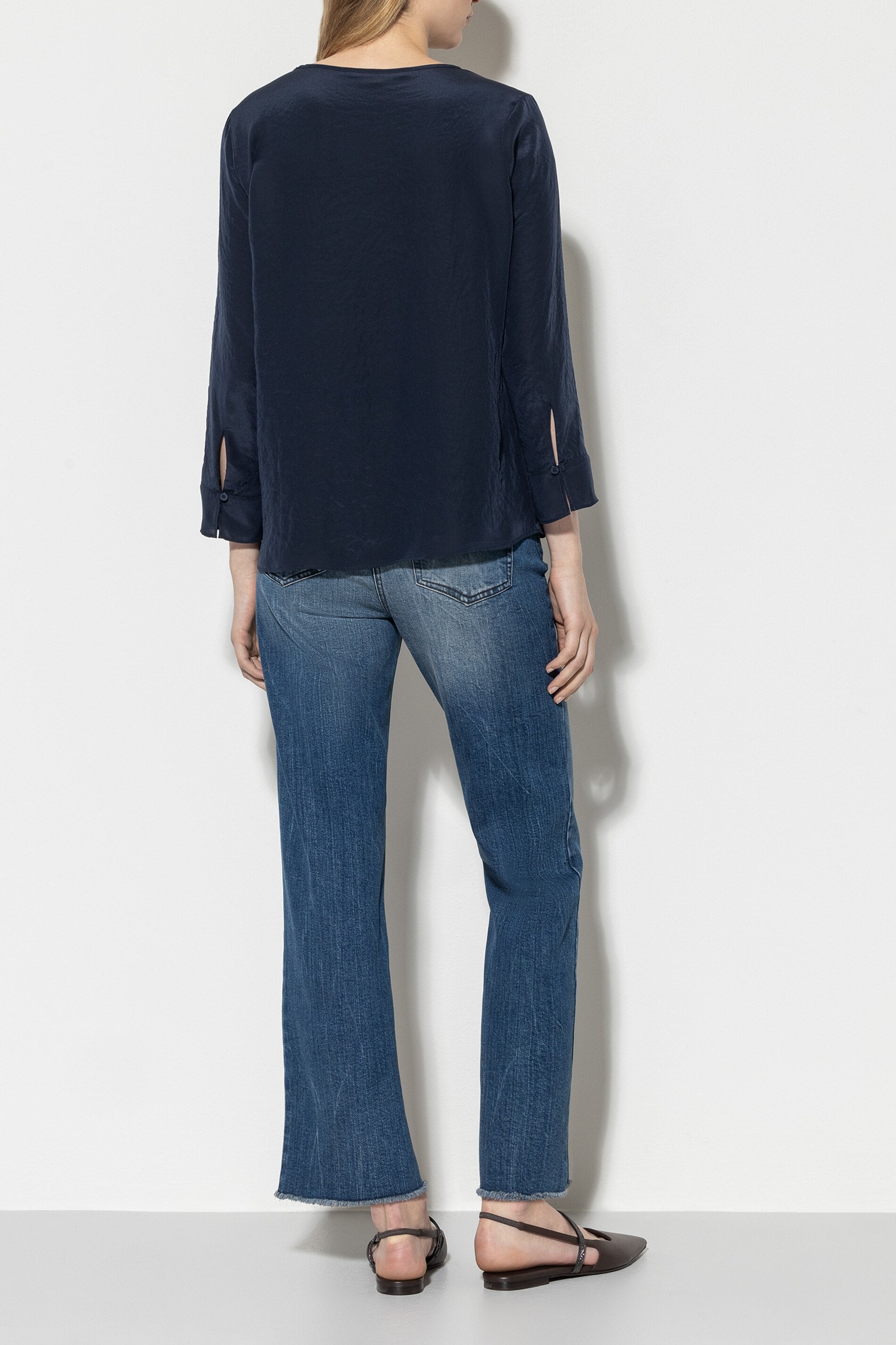 Straight-Soft-Denim