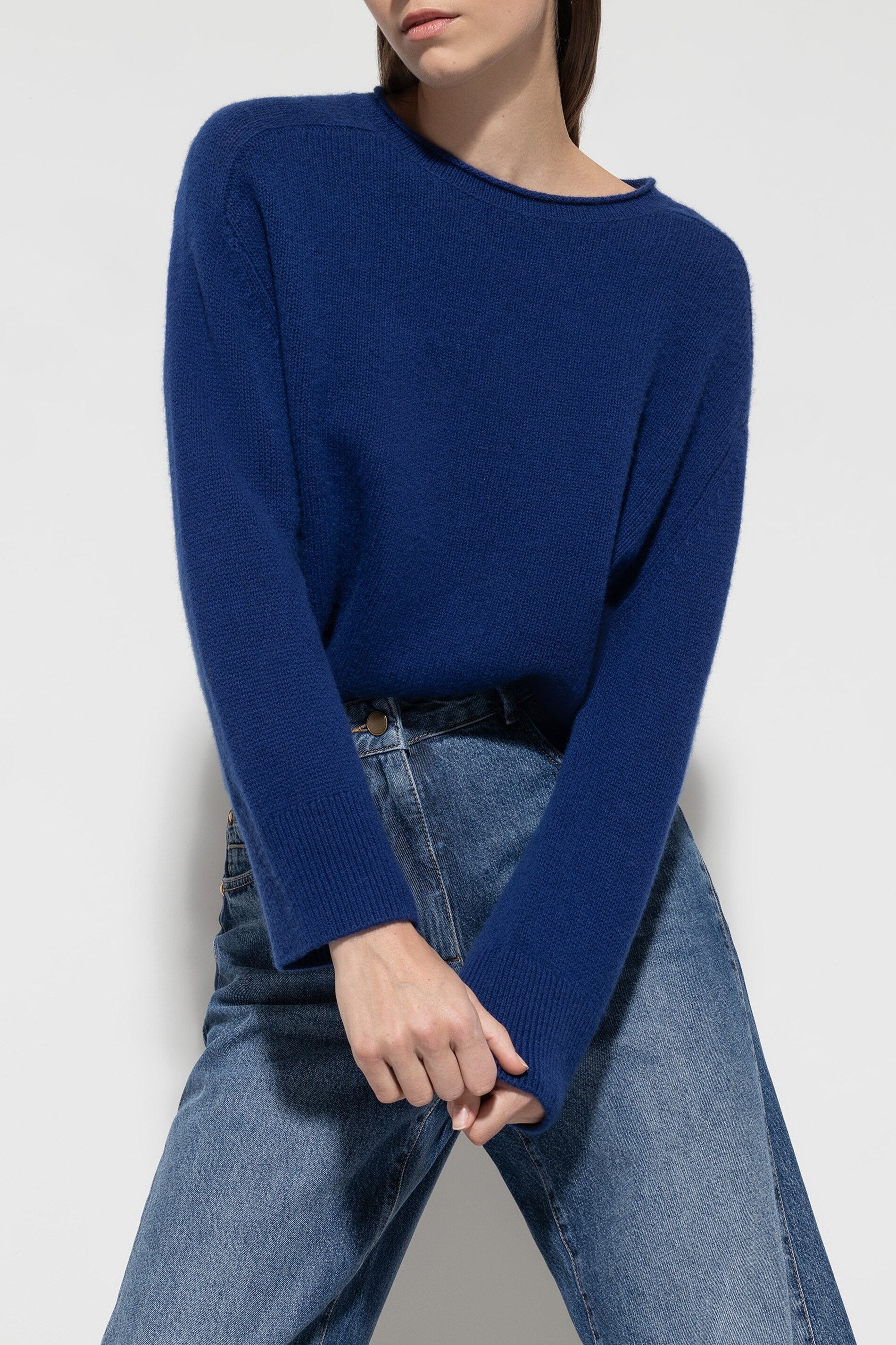 Sweater made of cashmere blend