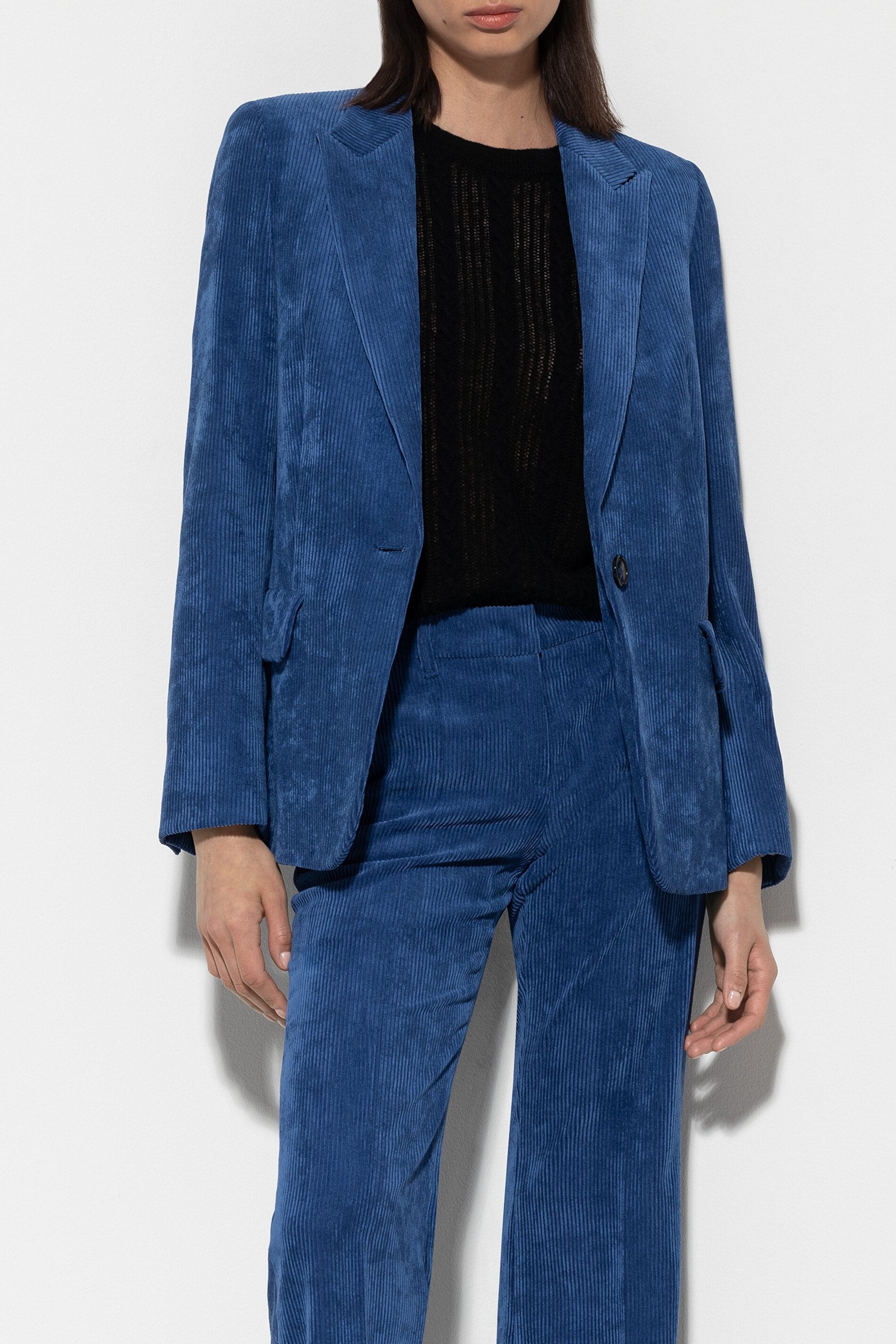 Ein-Knopf-Cordblazer