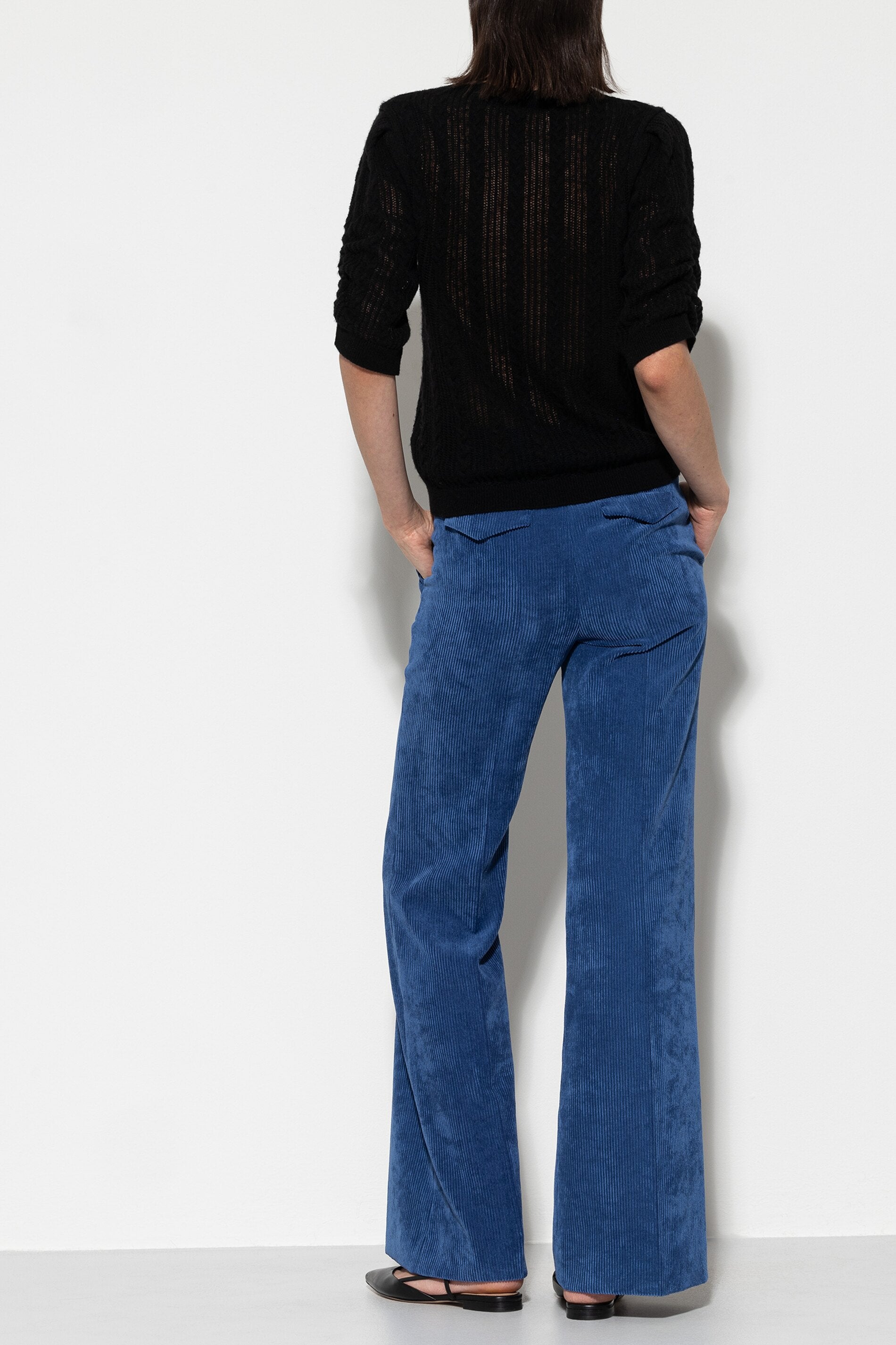 Cord-Bootcut-Pants