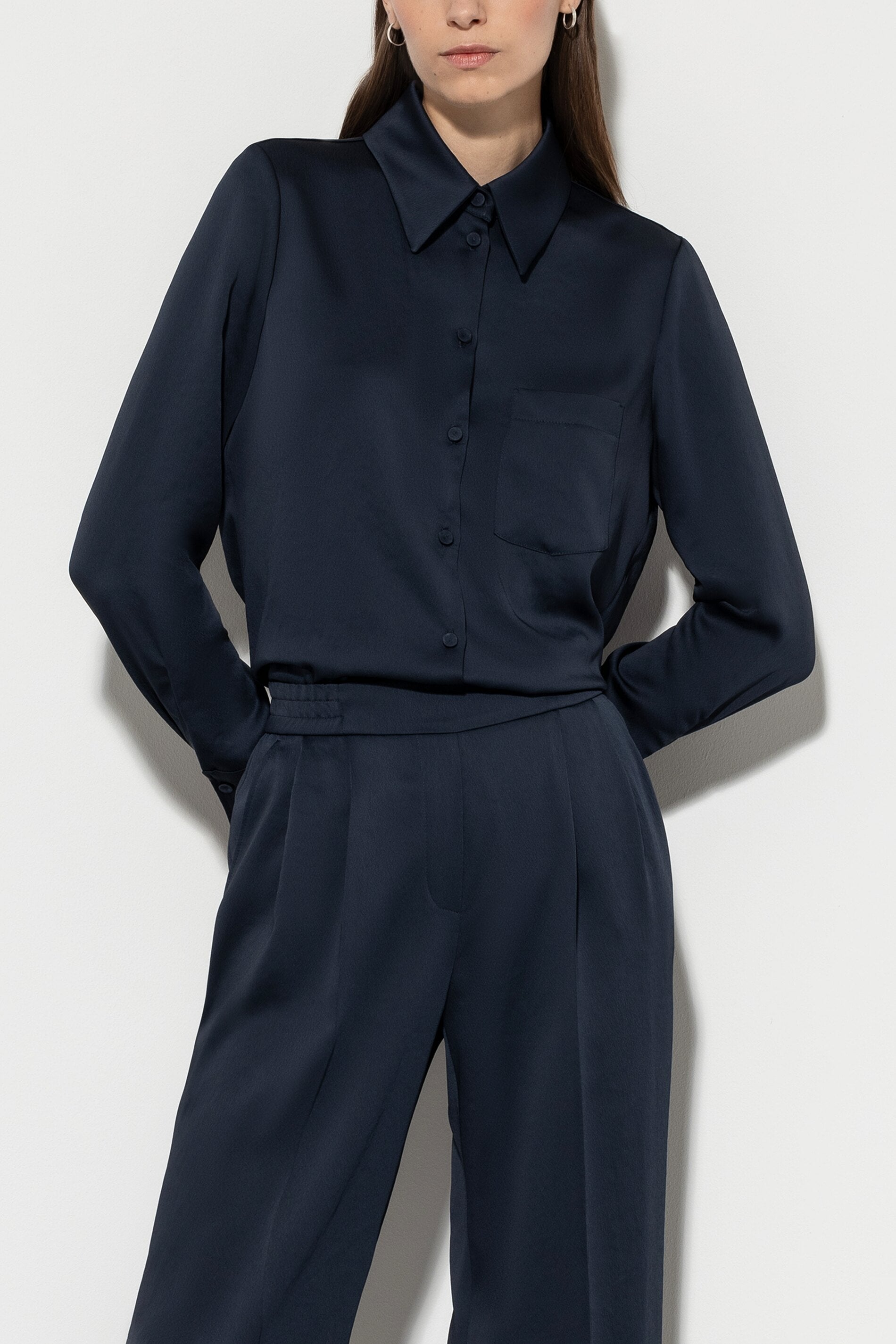 Hemdbluse aus Techno-Seide