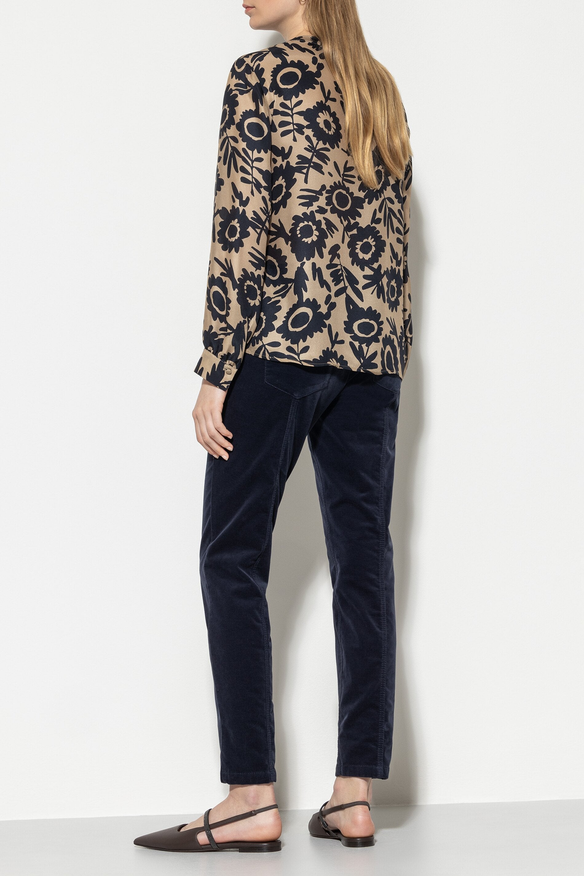 High-Stretch-Velvet-Pants