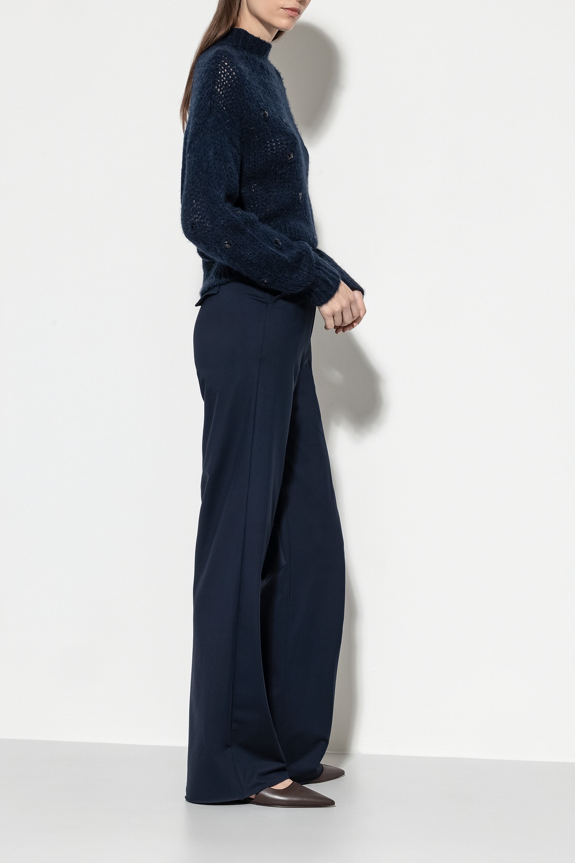 Softshell wide-leg pants