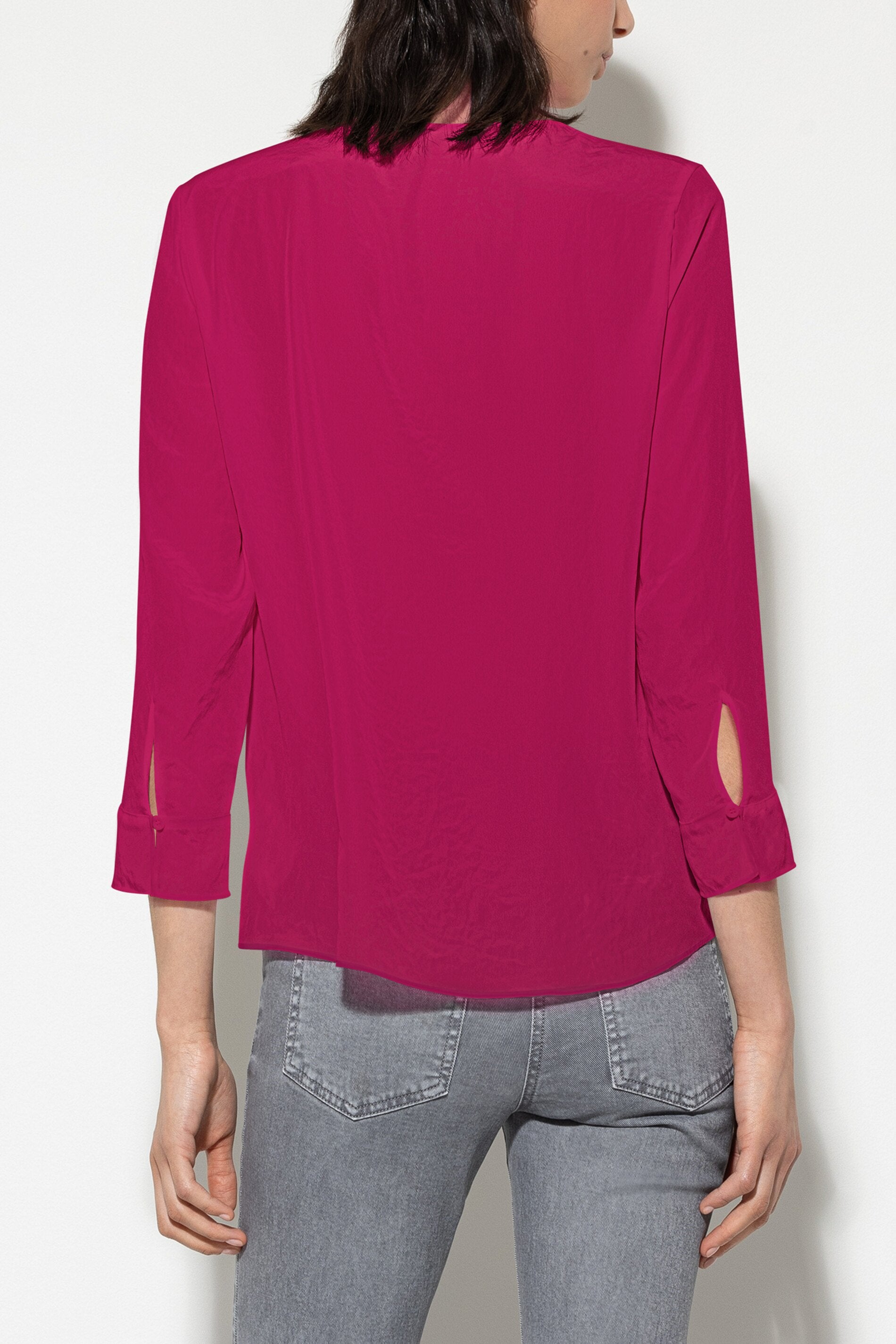 Flowing blouse shirt