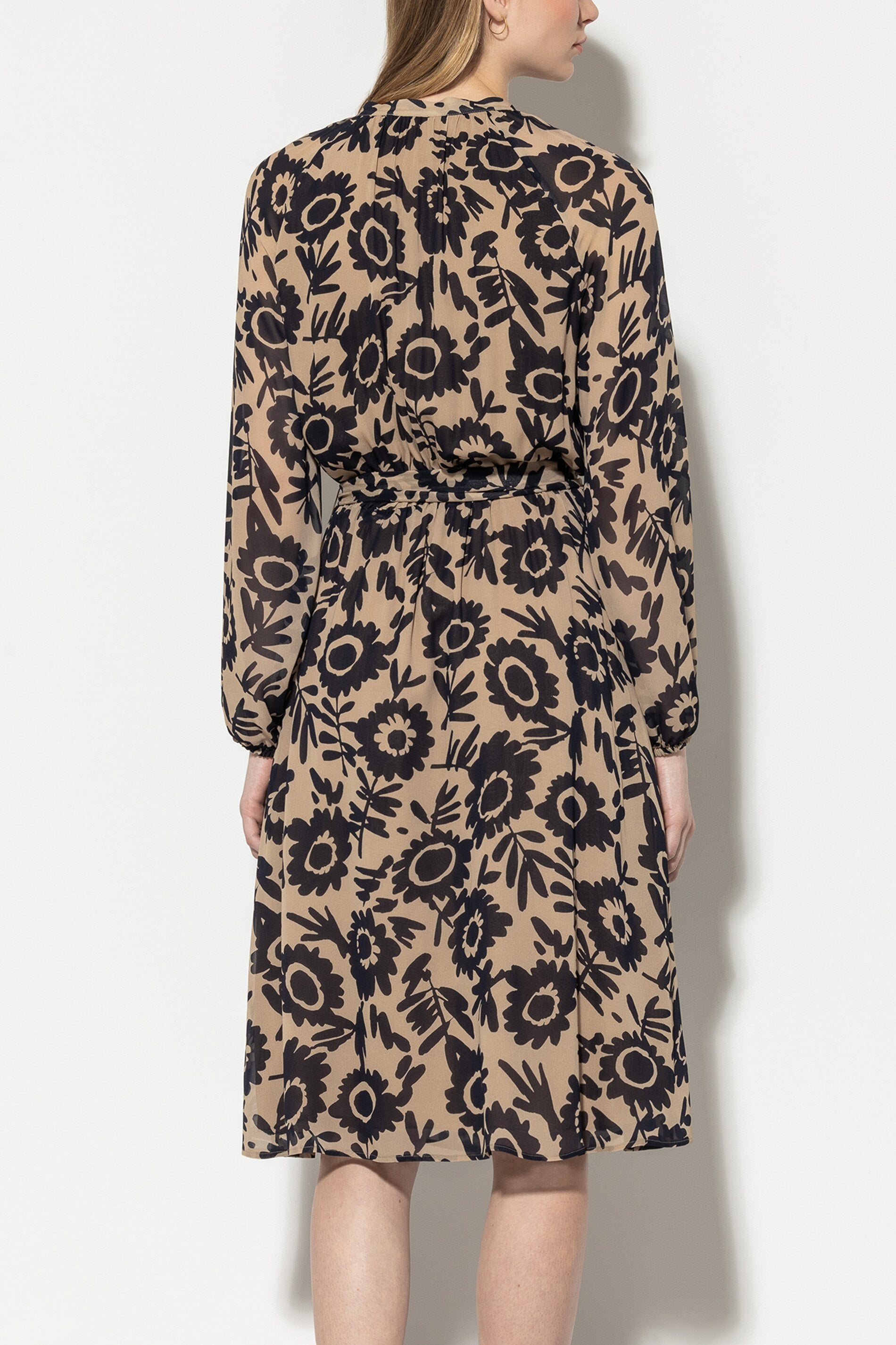 Dress with flower print