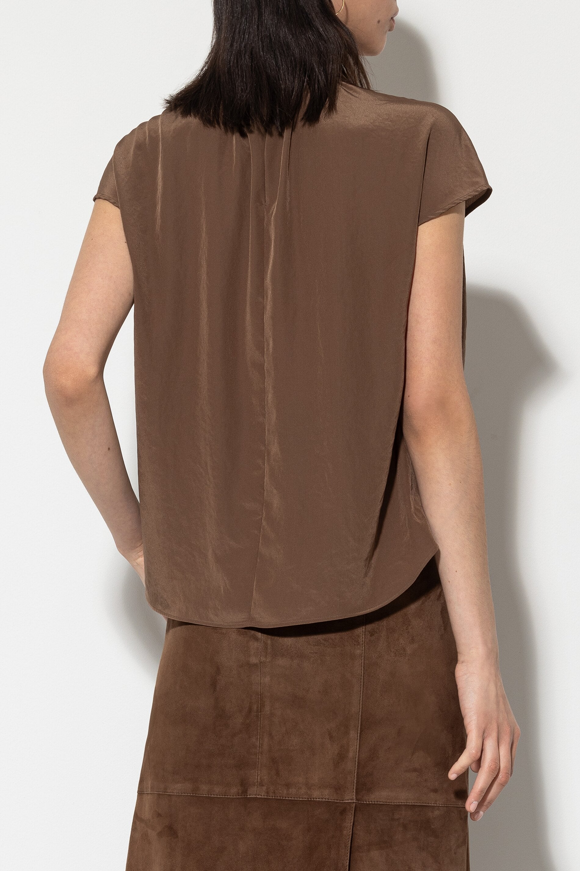 Blouse with knot detail