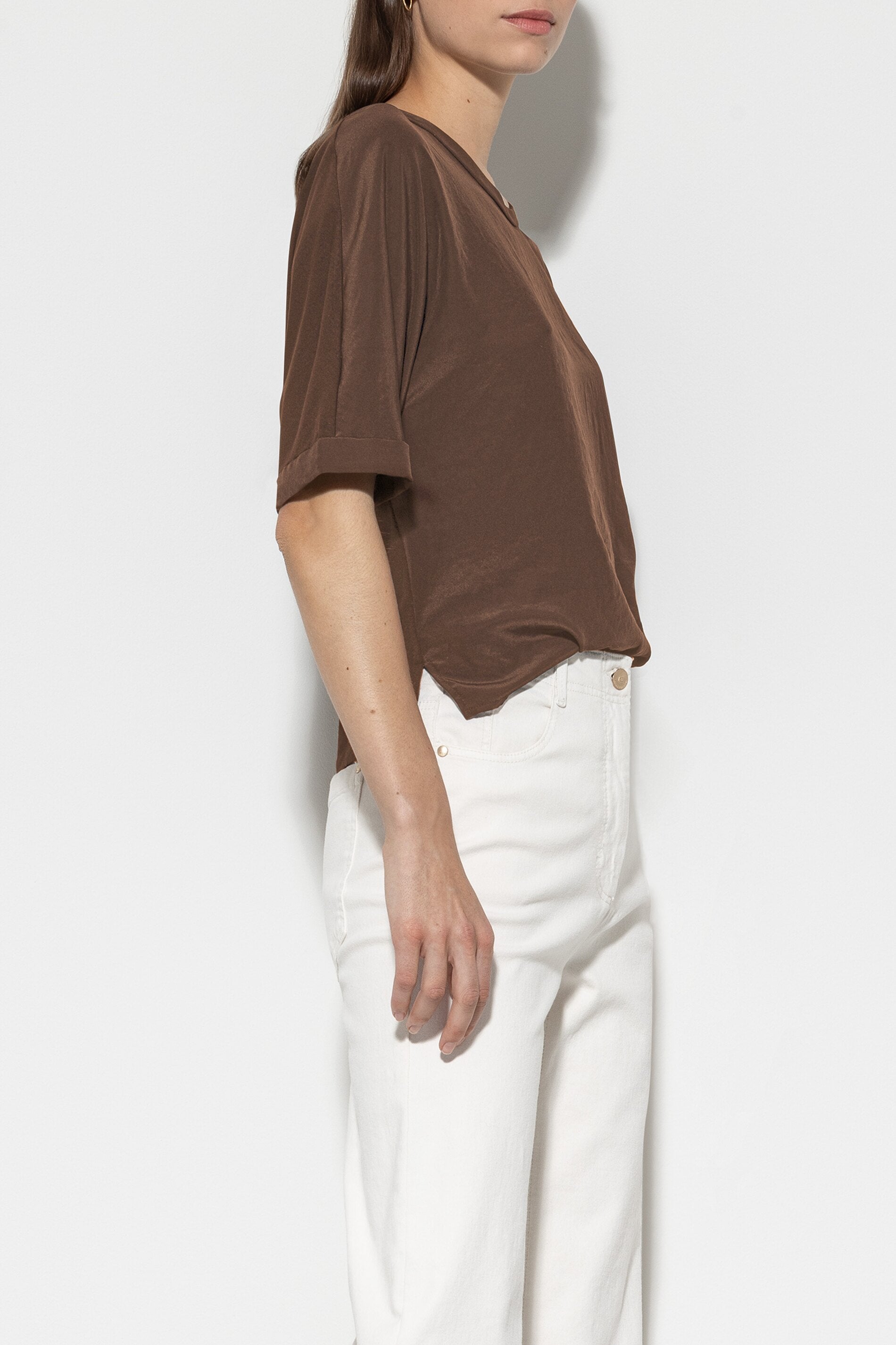 T-shirt with back patch