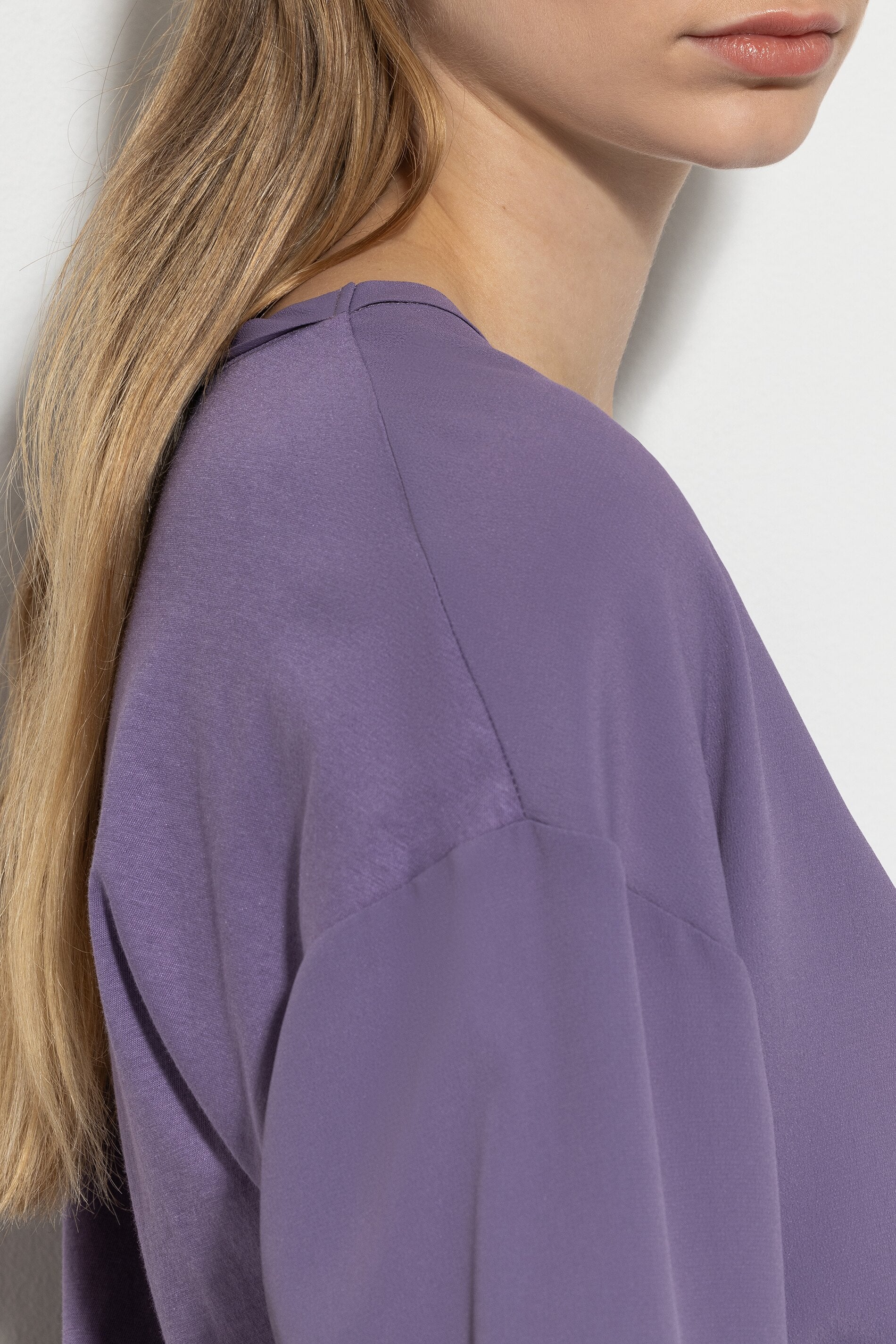 Blusenshirt aus Seiden-Mix