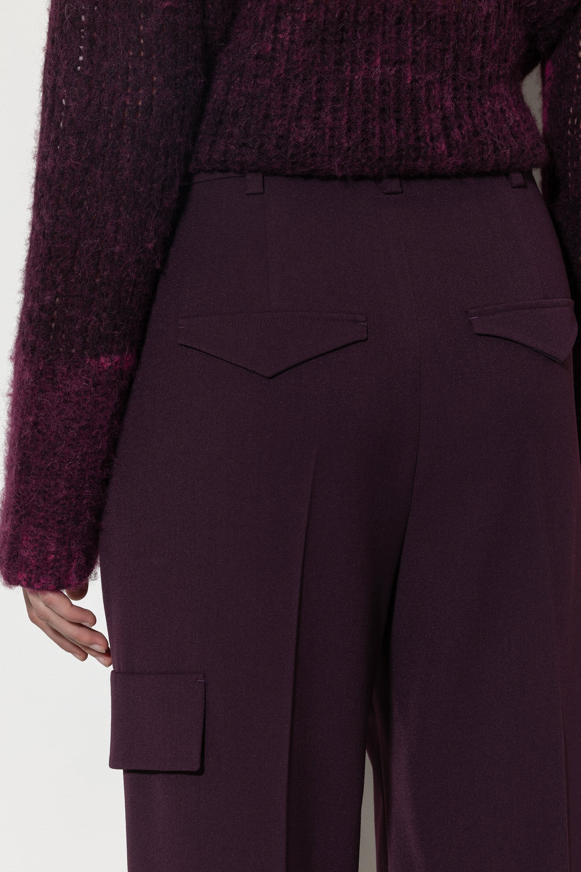 Cargo pants with pleats