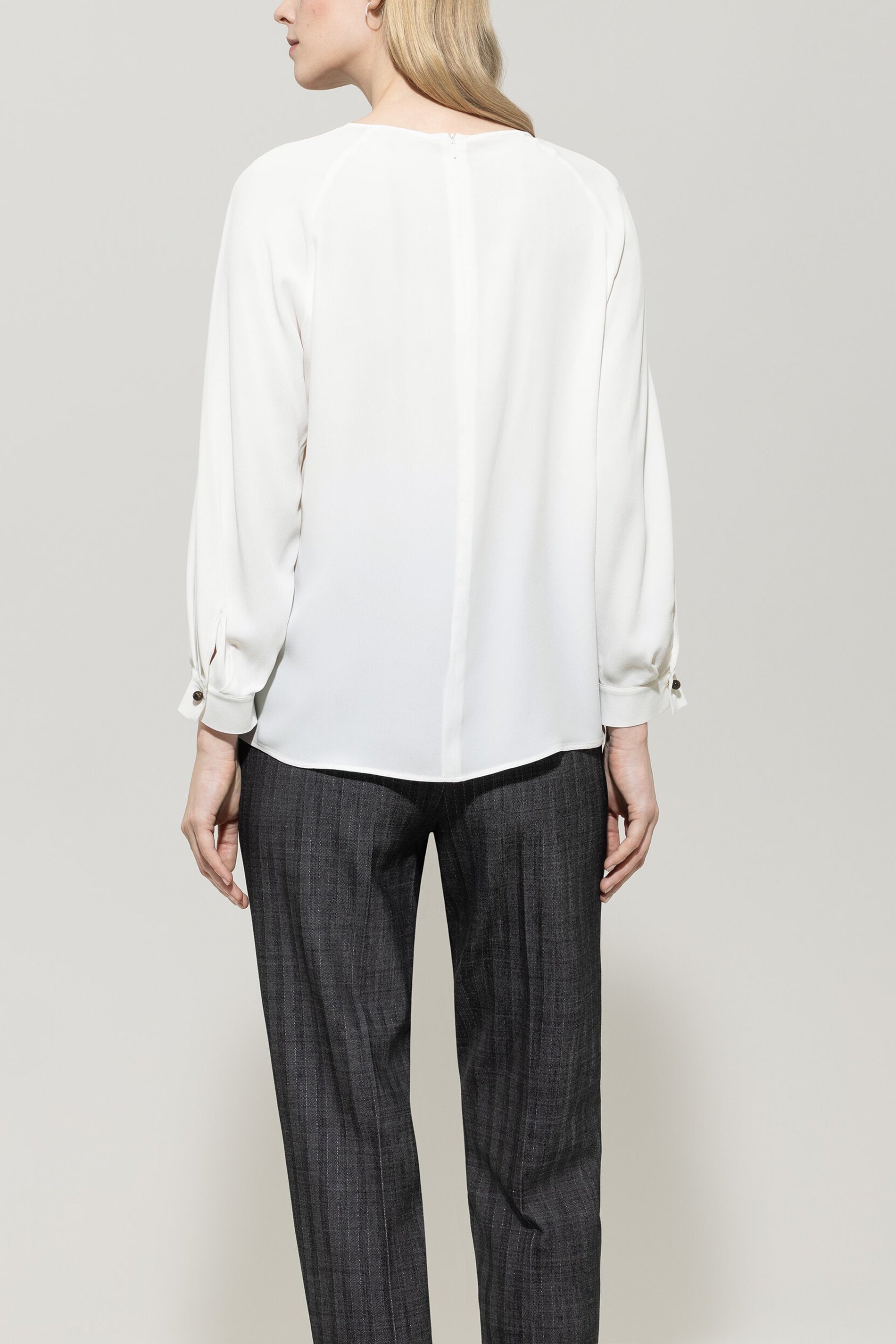 Blusenshirt aus Seiden-Mix