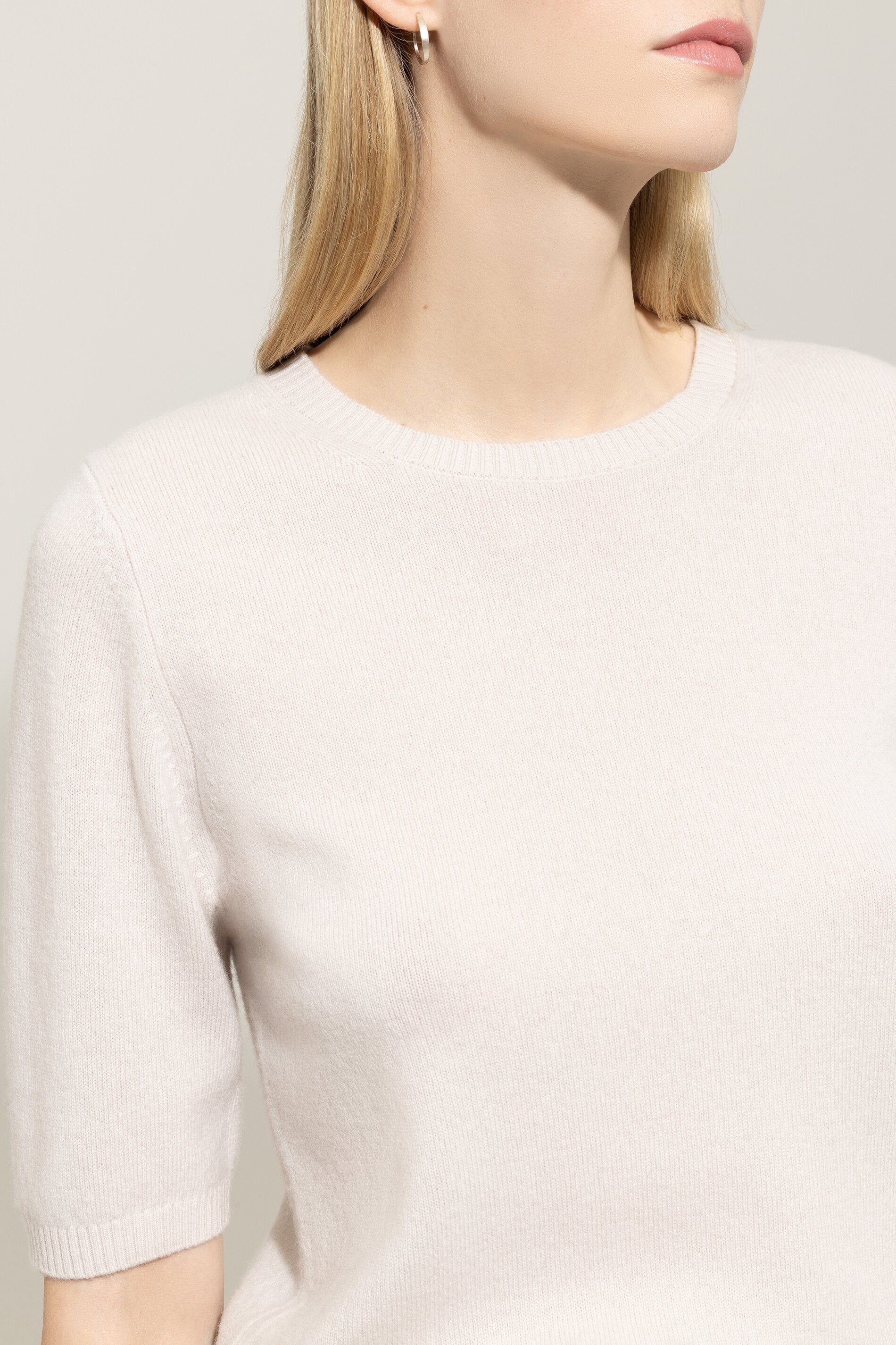 Kurzarm-Pulli aus Kaschmir-Mix