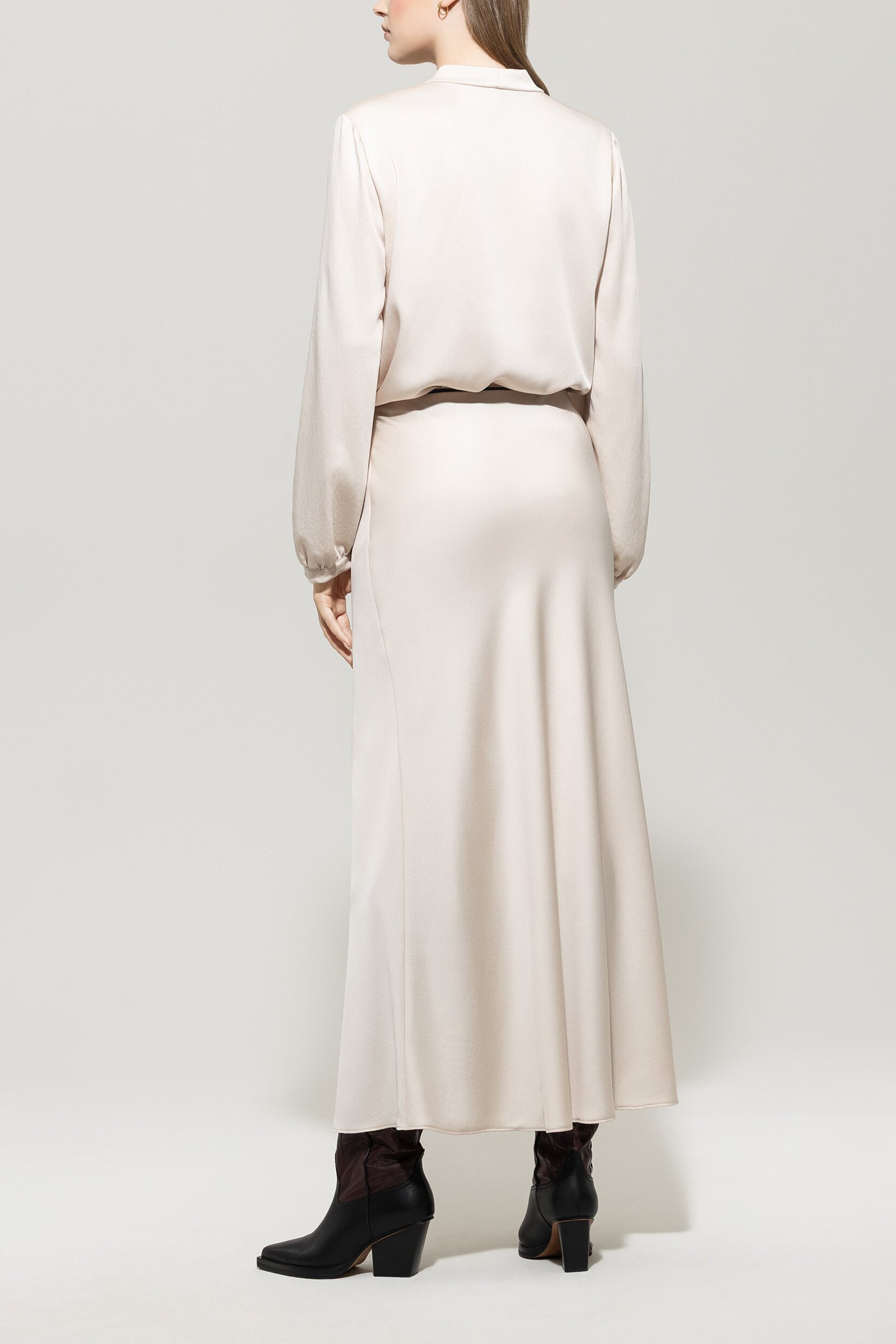 Bluse mit Schluppendetails