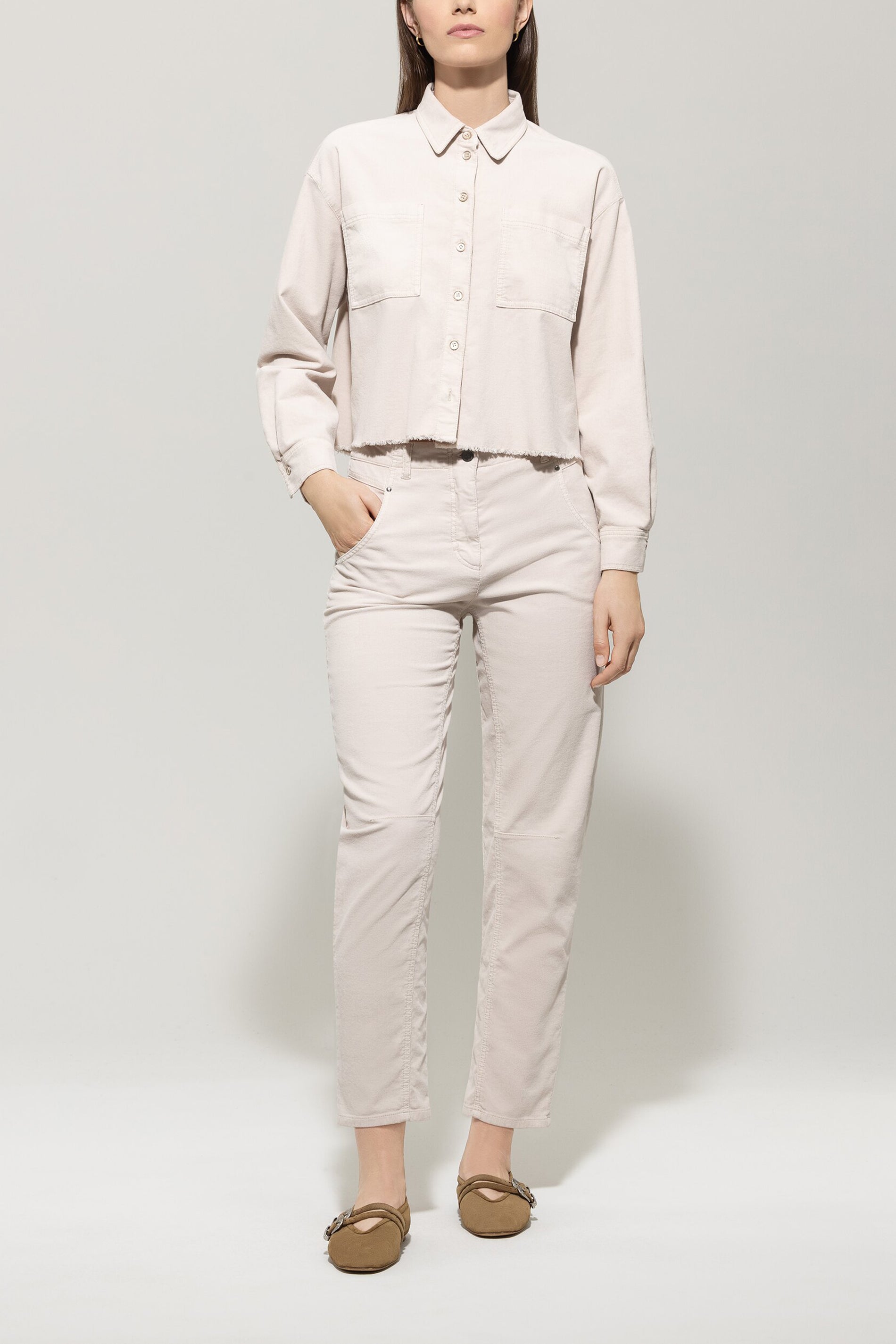 Loosefit-Cord-Pants