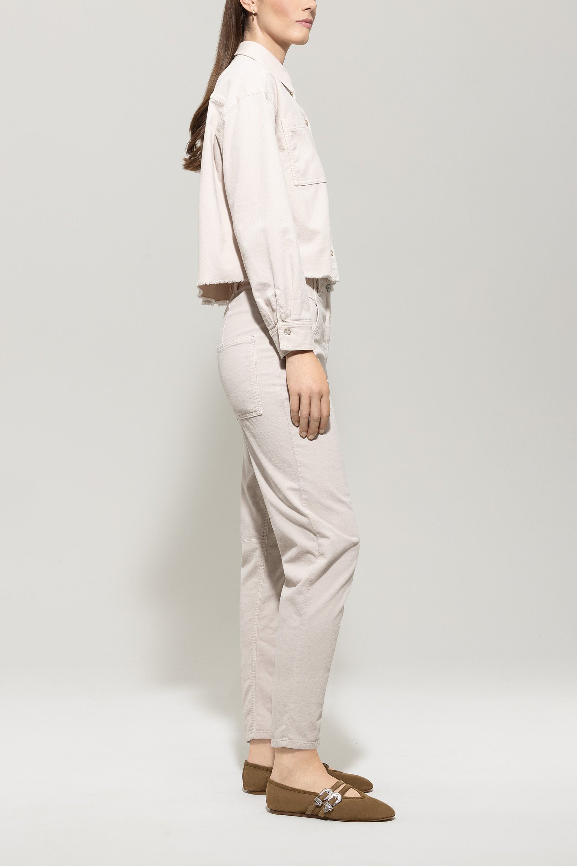Loosefit-Cord-Pants