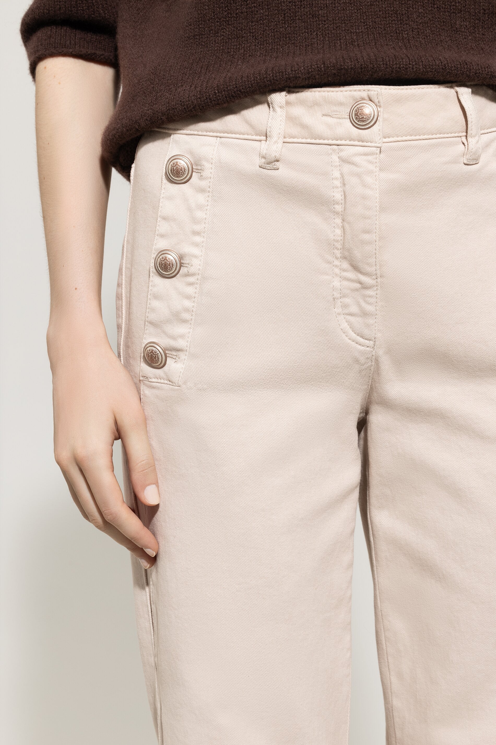 Flared-Twill-Denim