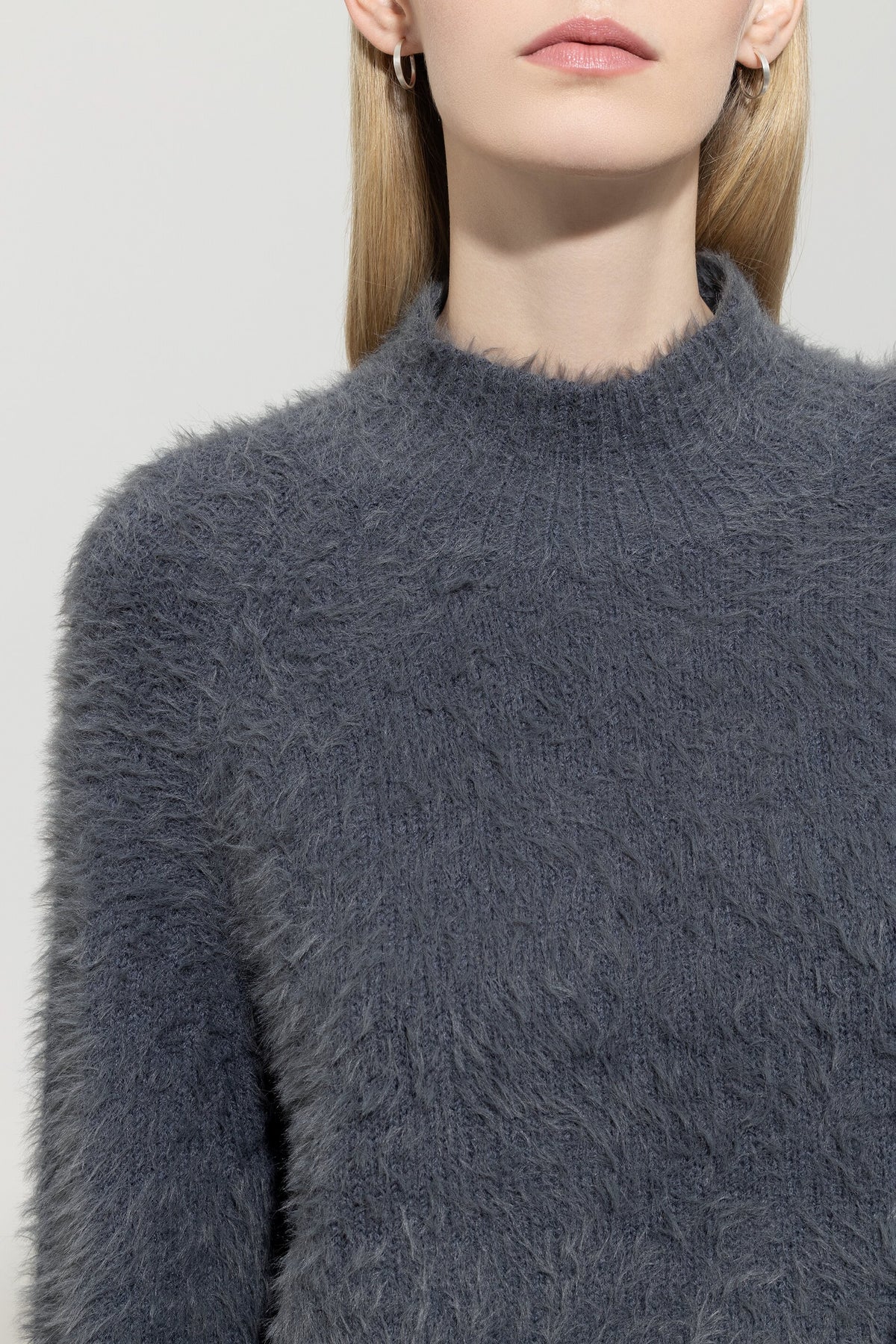 Pullover in Fell-Optik