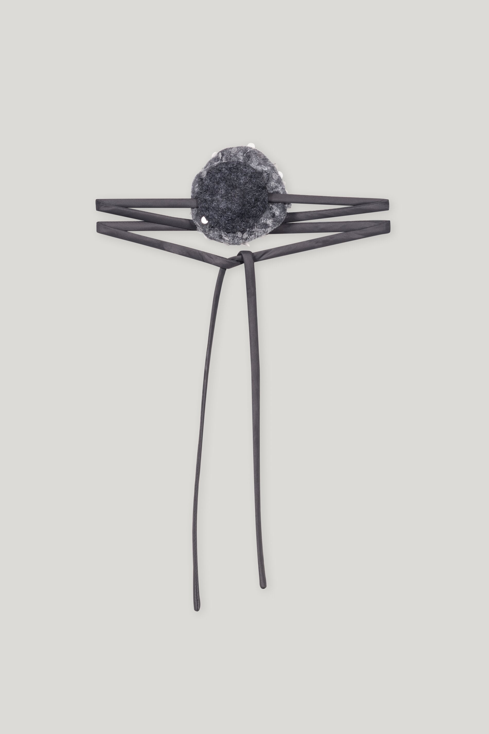 Samt-Blume mit Bindeband