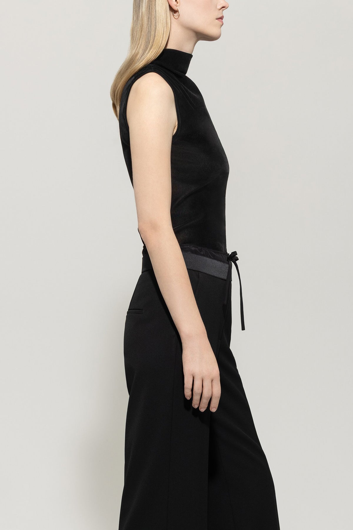 Turtleneck-Samt-Top