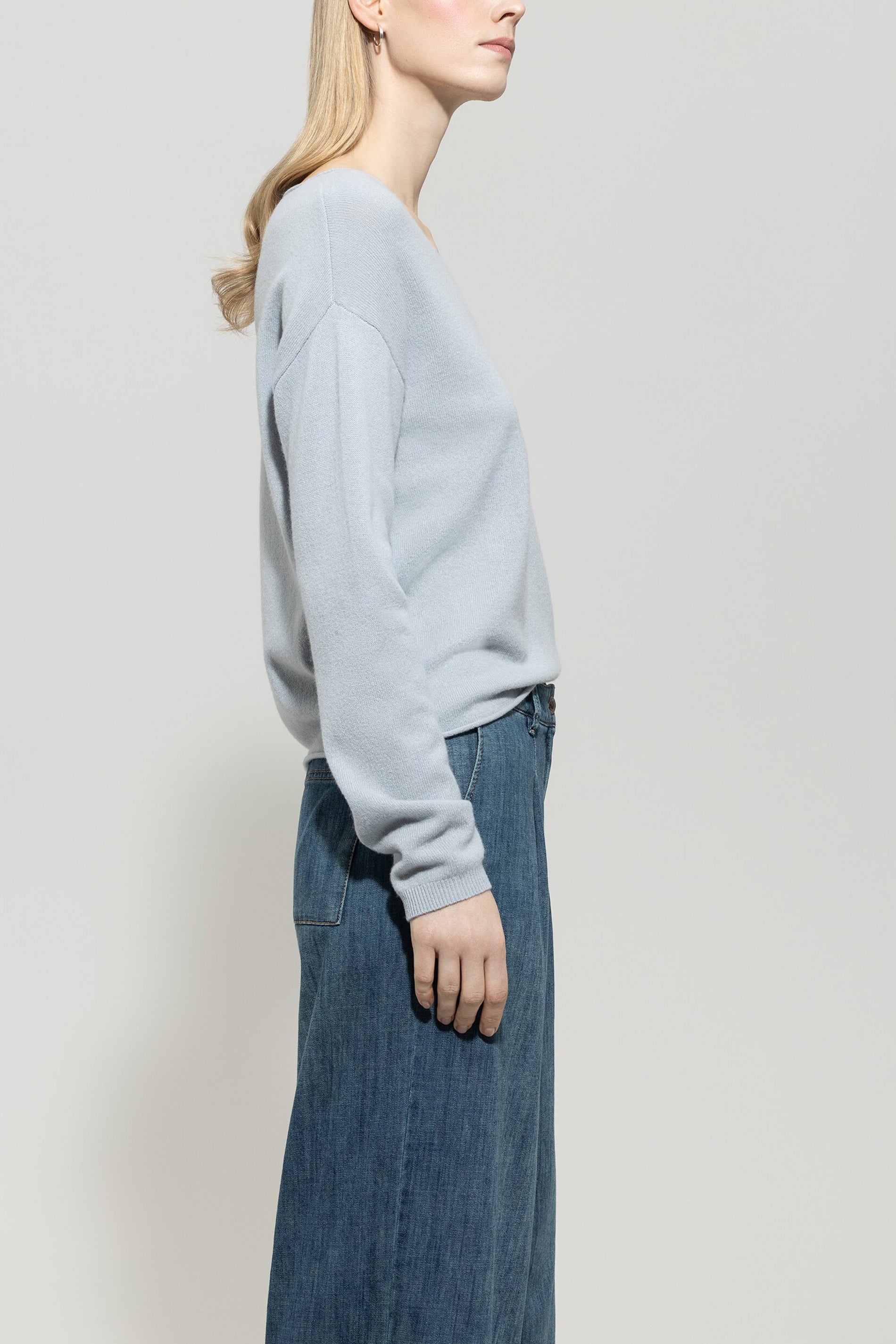 V-Pullover aus Kaschmir-Mix
