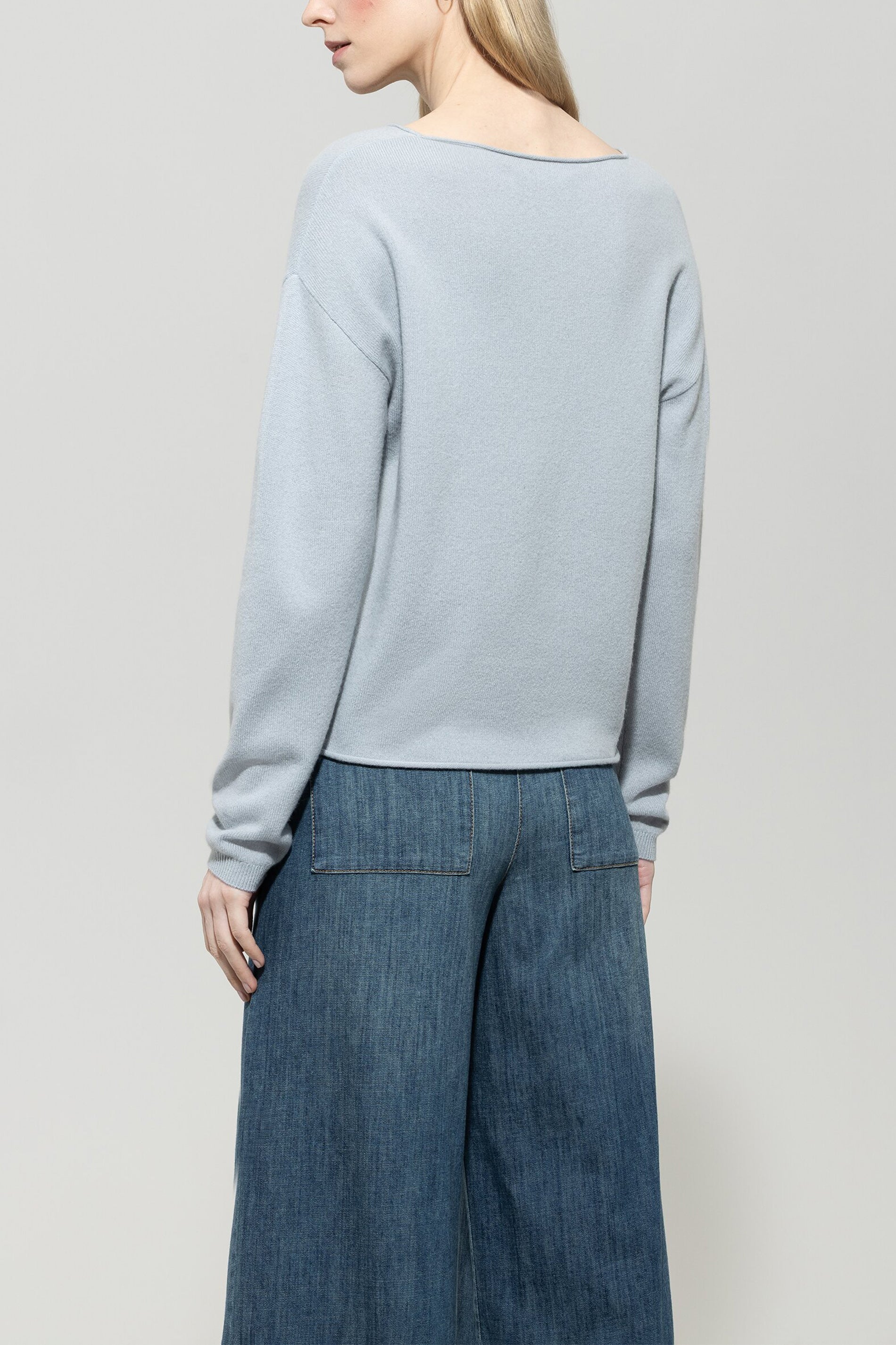 V-Pullover aus Kaschmir-Mix
