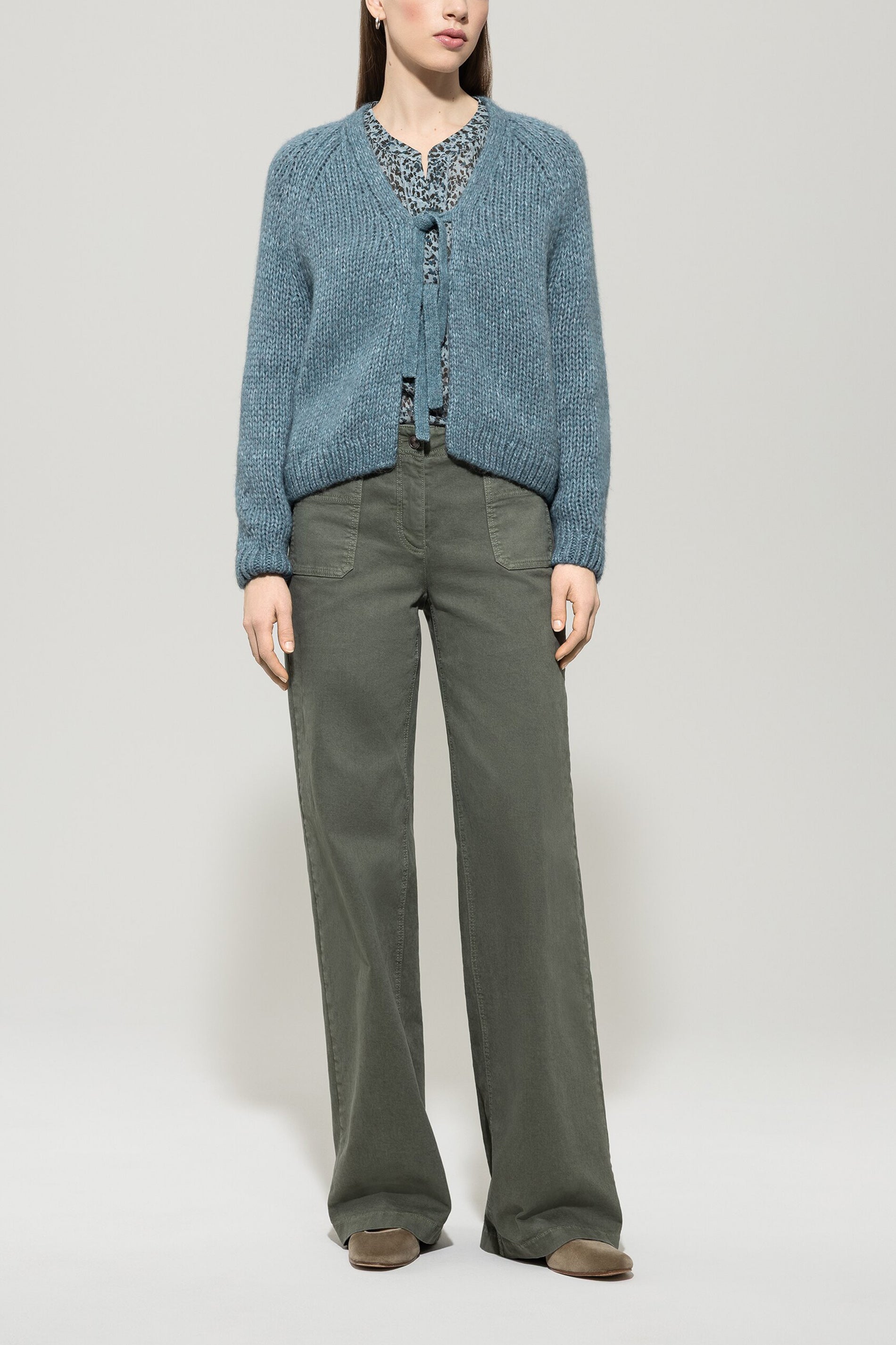 Cardigan mit Schleifendetails